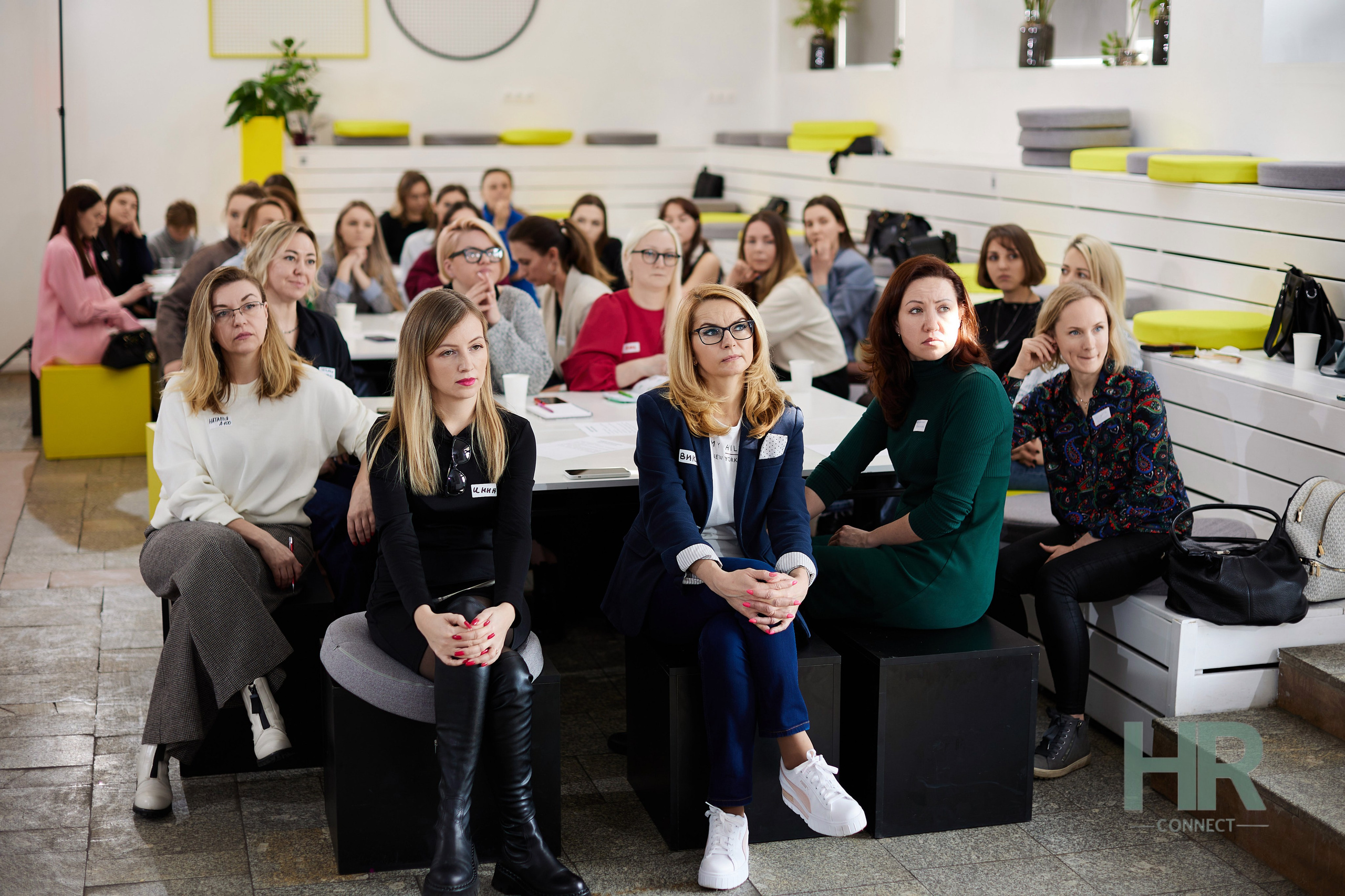 Встреча HR. Свадебная, репортажная фотосъемка и видеосъемка в Минске. Илья и Юлия Ширмановы. Фотограф | Видеограф | Минск
