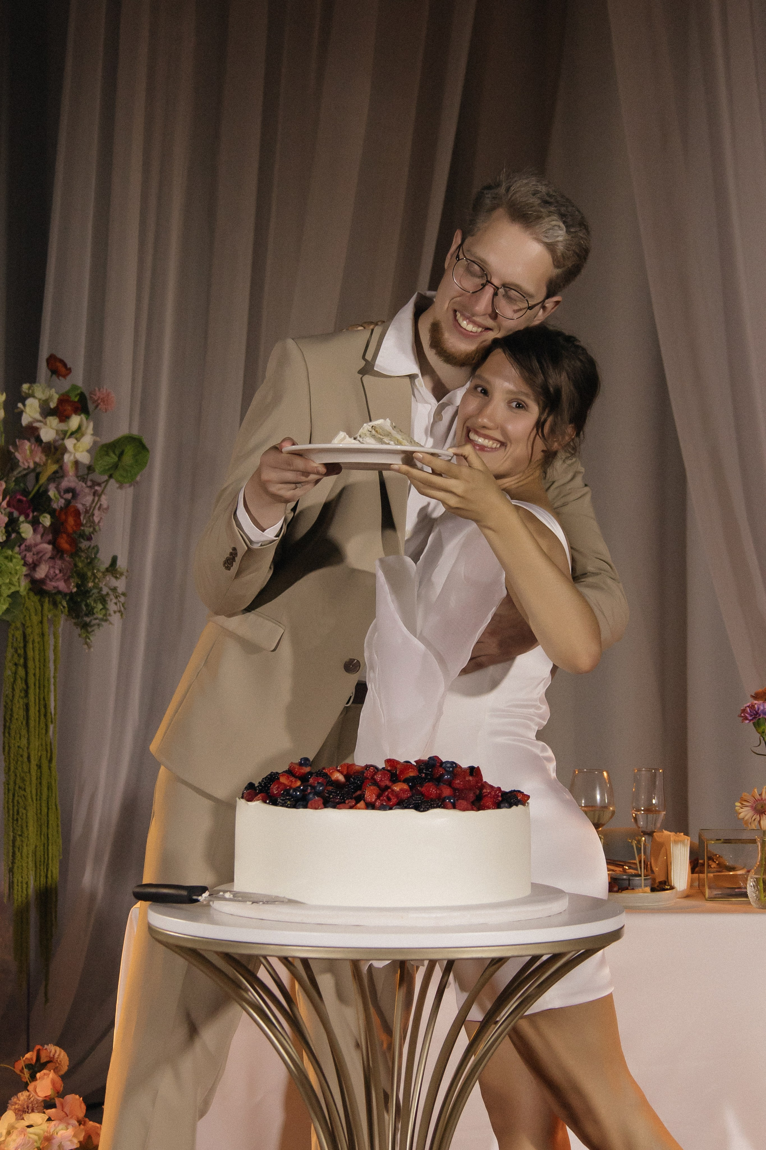 Иван & Полина. Свадебный фотограф Екатеринбург Зямбахтина Дарья