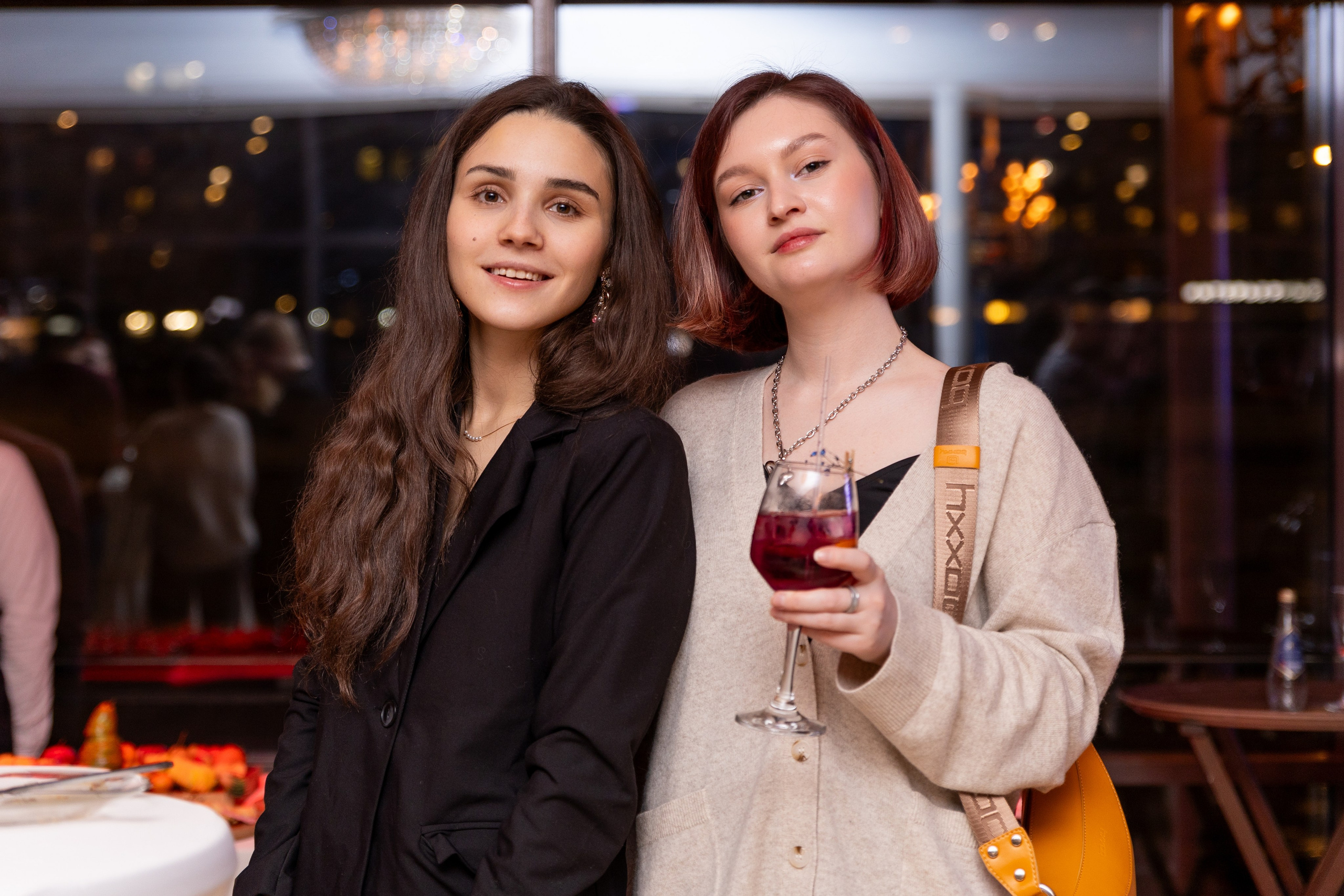 Корпортитв на теплоходе. Фотограф в Москве Десятова Ксения