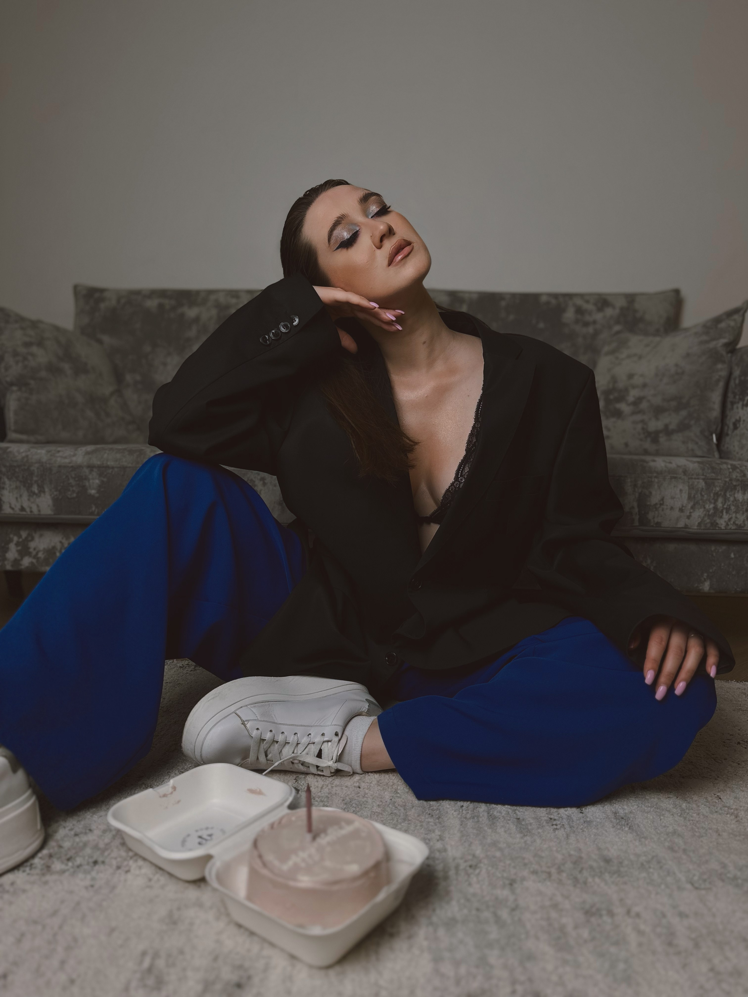 Julia. Фото и видео контент