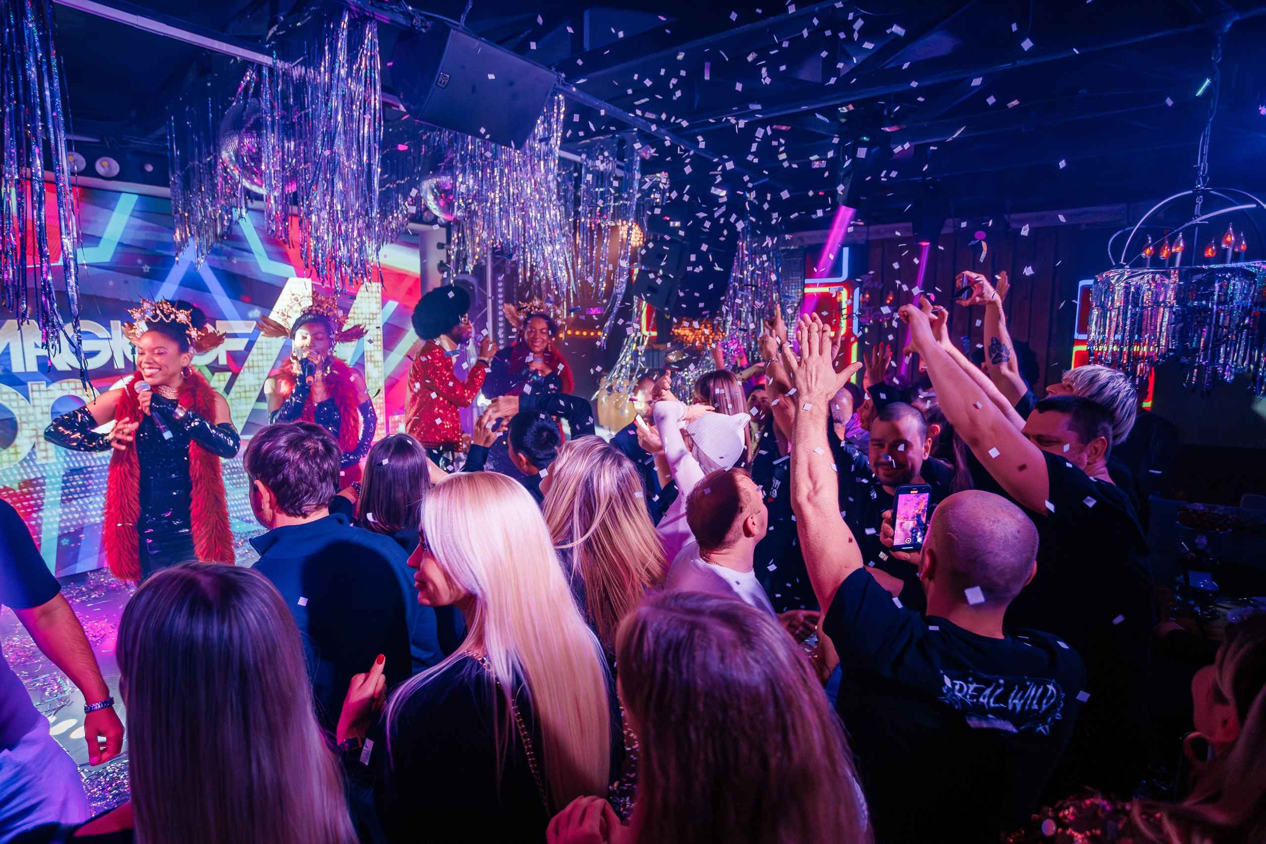 «Magic of BONEY`M «_Чайка на пляже_Ялта_06.12.2025 г. Аминов Руслан | Фотограф