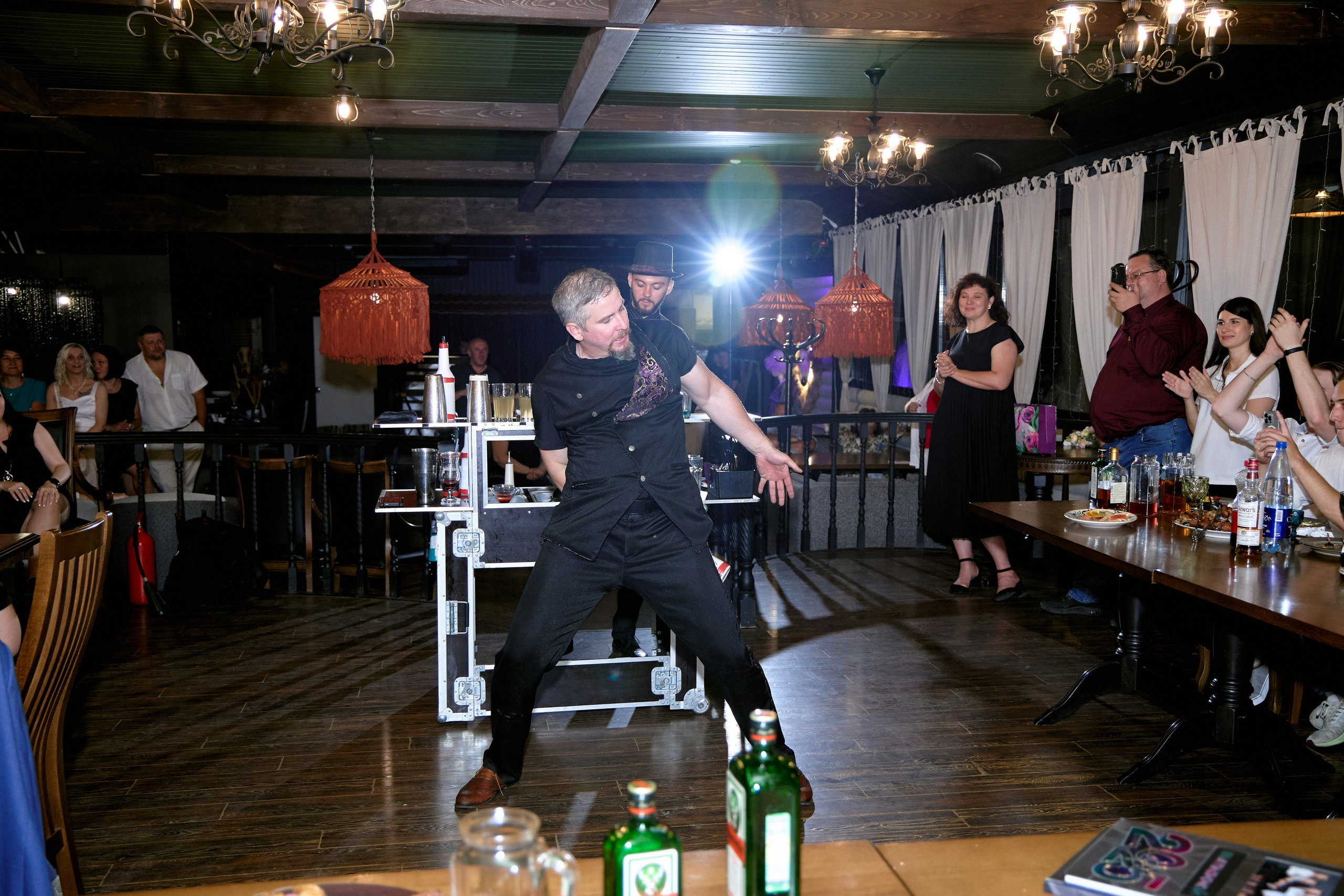 Выпускной 35 Сош. Фотограф Выпускные альбомы Таганрог Сергей Коробченко