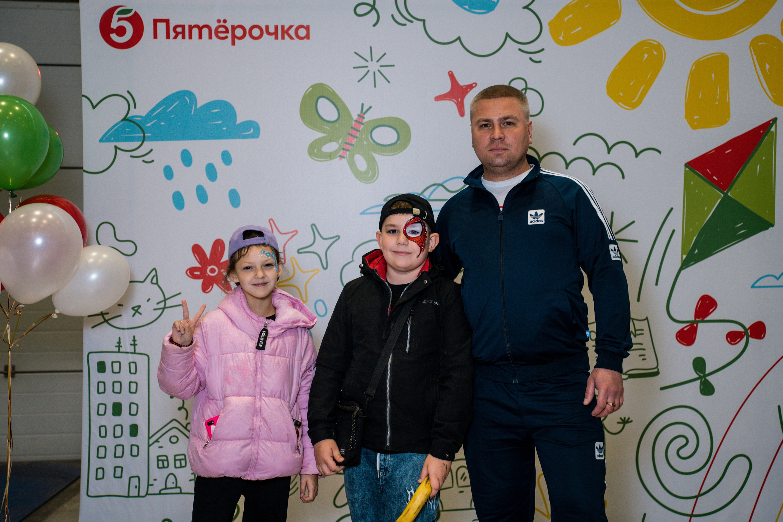 День детей в Пятерочке. Видеограф и Фотограф в Челябинске Ксения и Владимир Рюмины