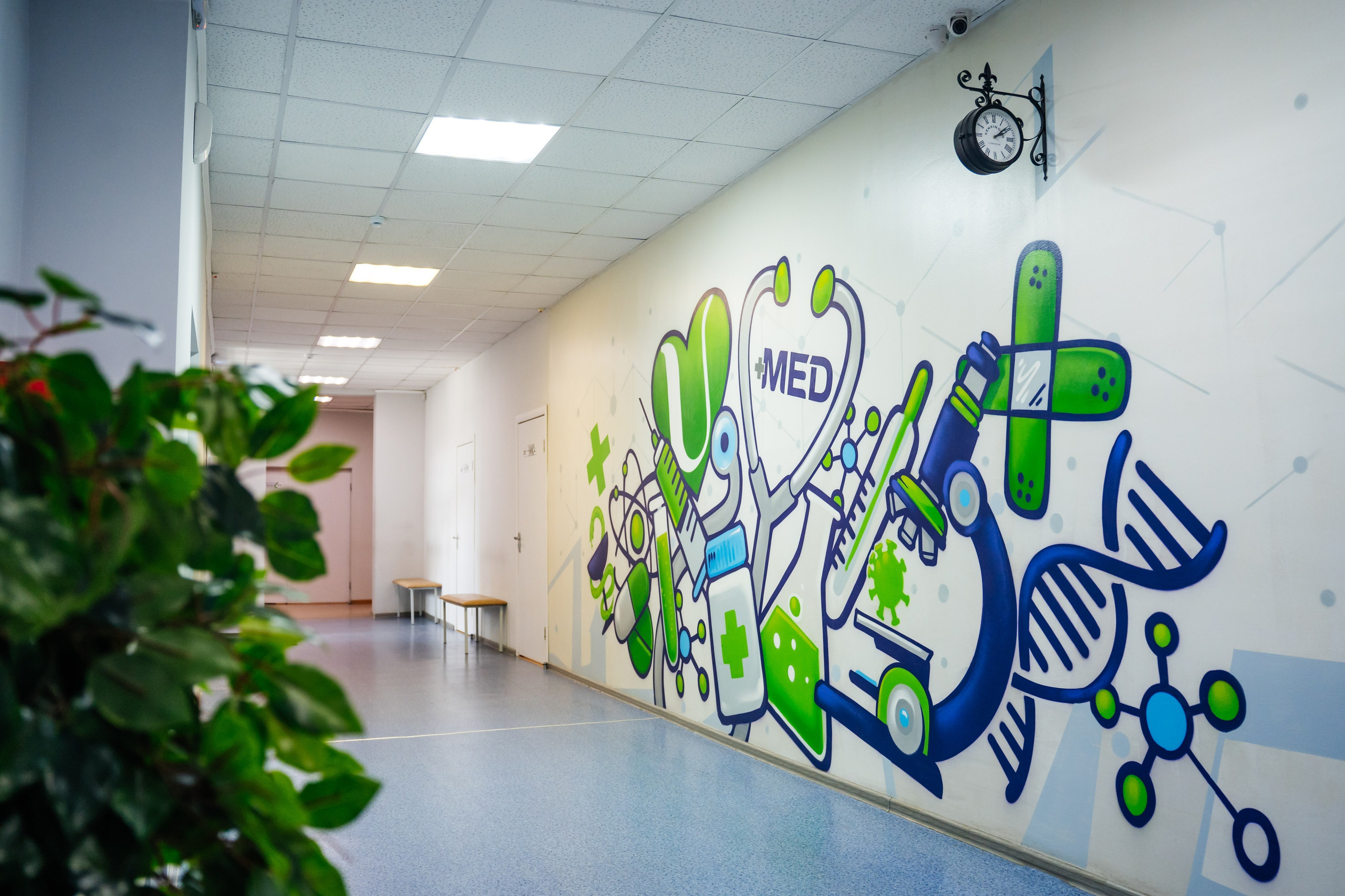 Съемка для Уральского медицинского колледжа ЮМЕД. Видеограф и Фотограф в Челябинске Ксения и Владимир Рюмины