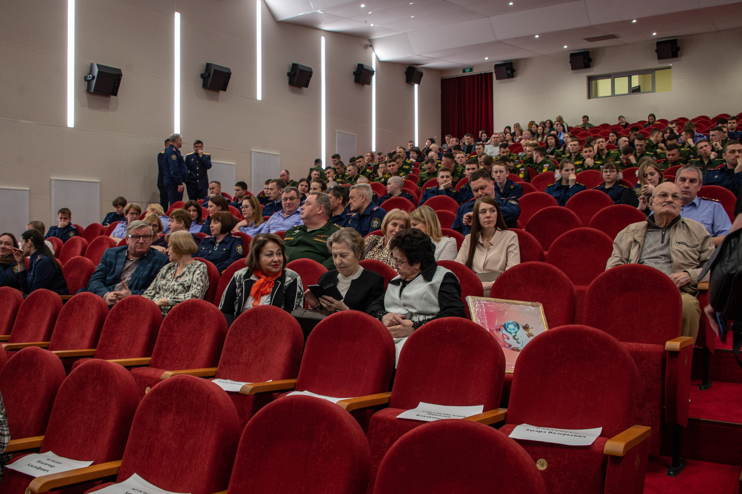 Предпремьерный показ фильма «Гардемарины. Война». Фотограф Роман Адлер