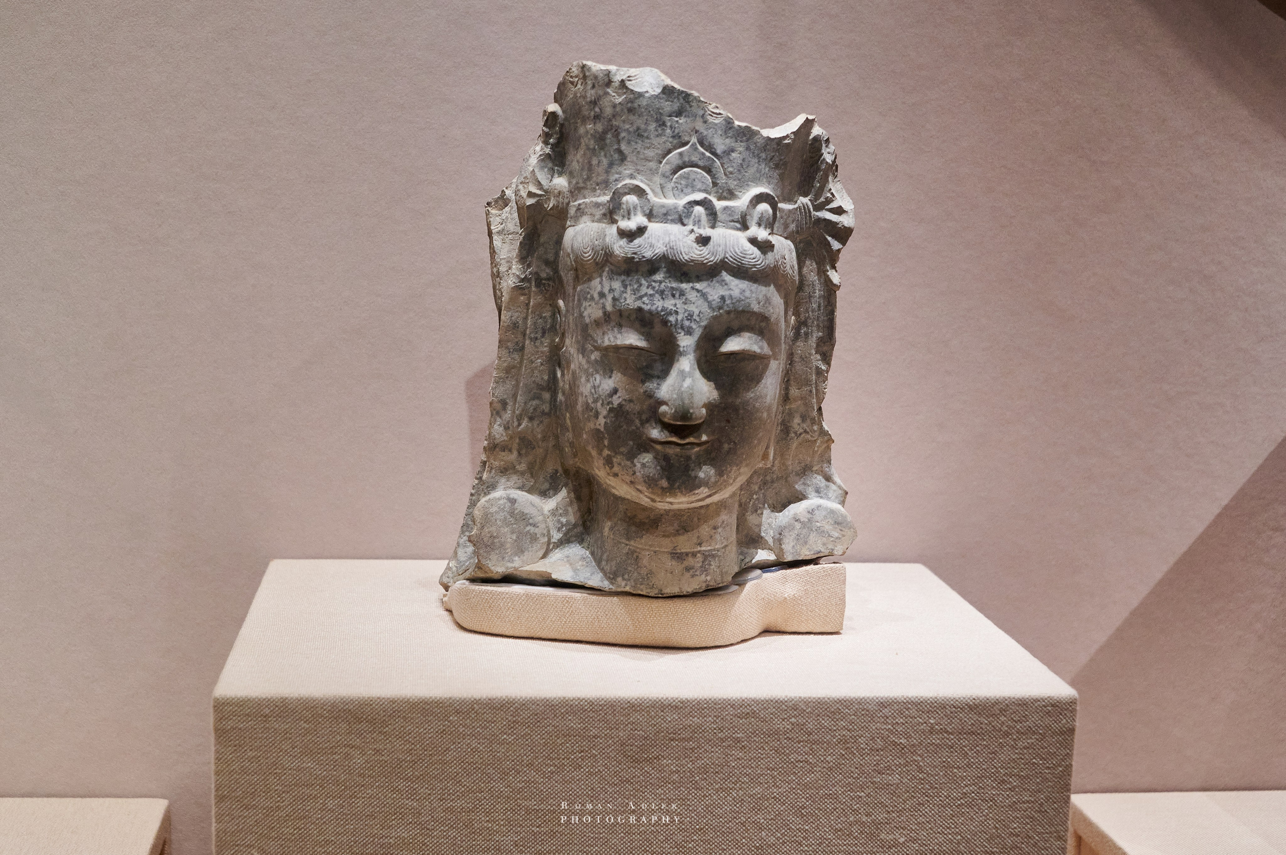 Национальный краеведческий музей Цинчжоу. Фотограф Роман Адлер