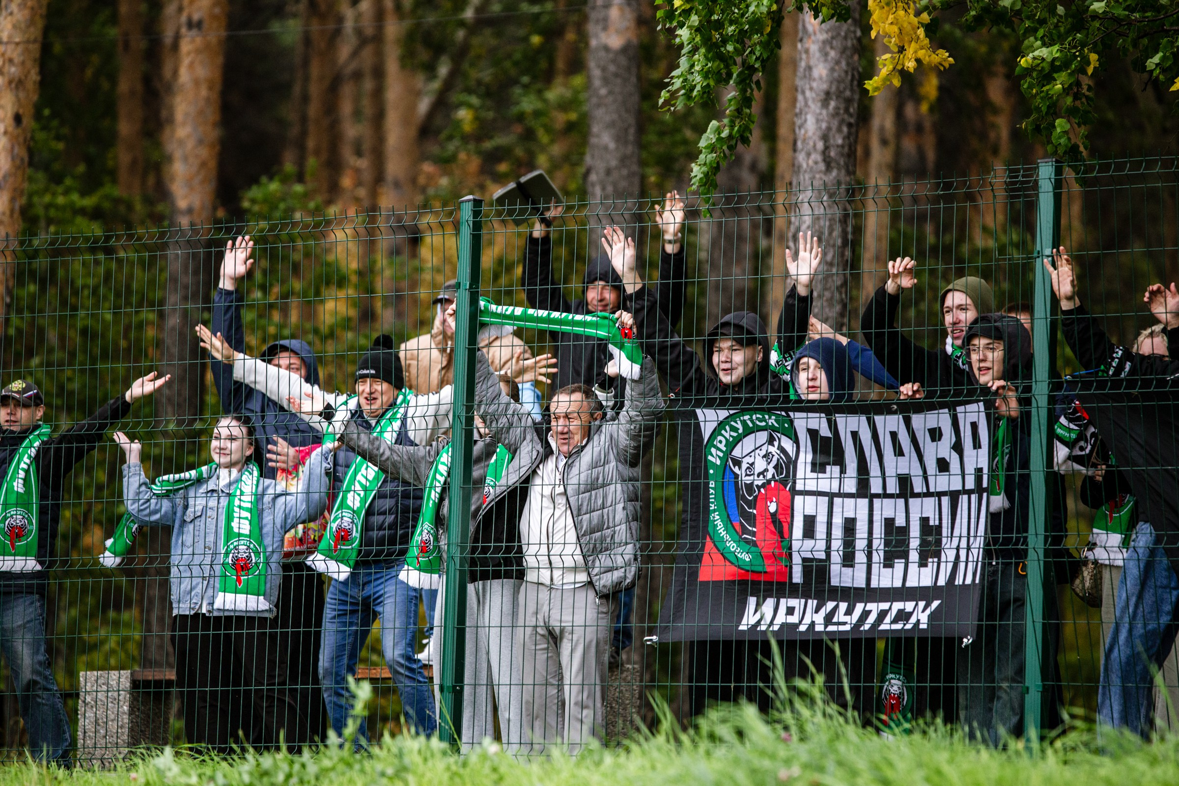 Первенство России по футболу LEON-Вторая лига Б | ФК Иркутск — Космос (Долгопрудный) | 14.09.25. Фотограф в Иркутске Евгения Айвазова