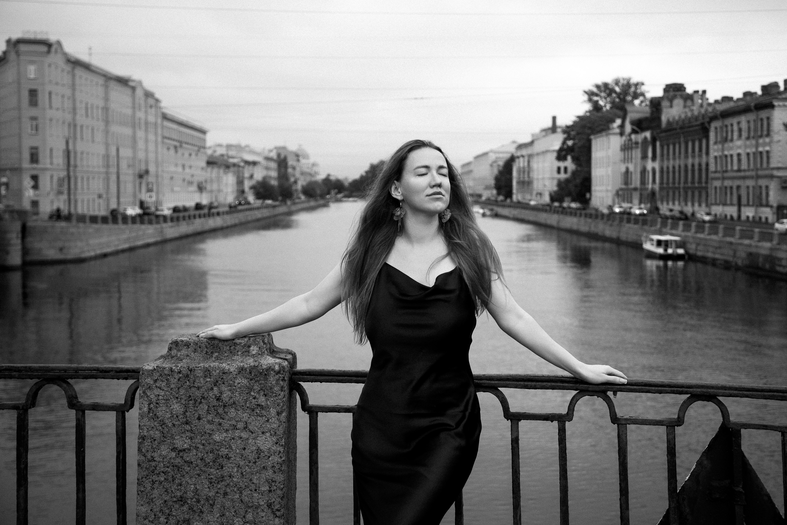 Прогулка у Старо-Калинкиного моста и Исаакия с Лидией. Фотограф в Санкт-Петербурге Таня Михайлова