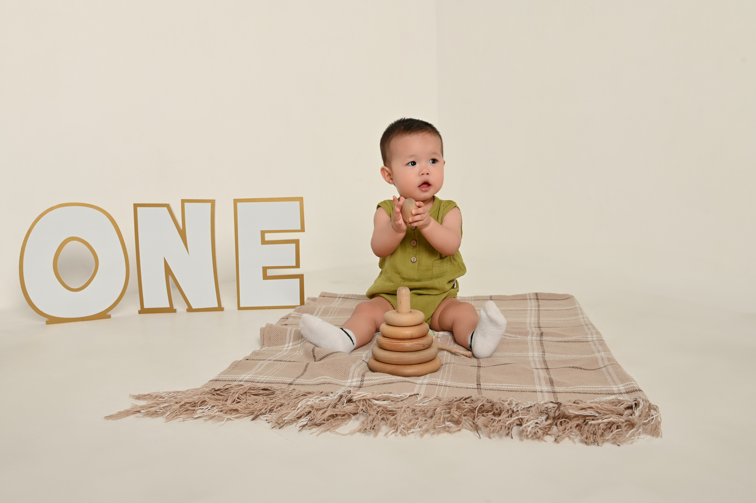 Годик Азизу. Фотограф Новорожденных и семейный Элла Огай г. Сатпаев