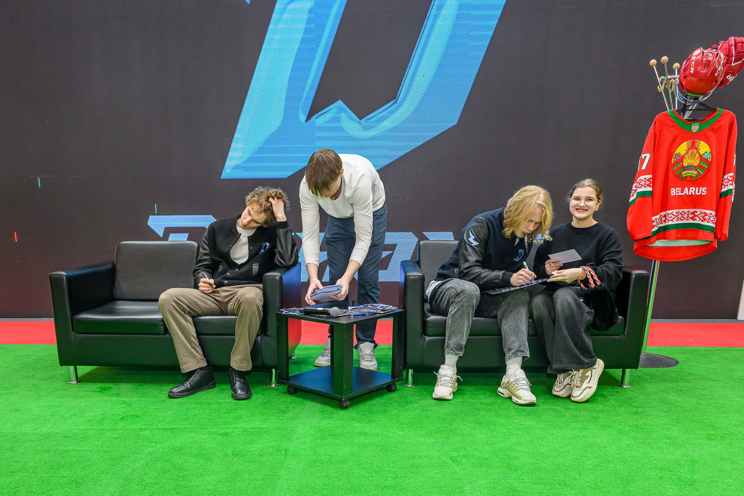 @hcdinamo.by. Фотоуслуги, услуги фотографа, фотографирование важных событий