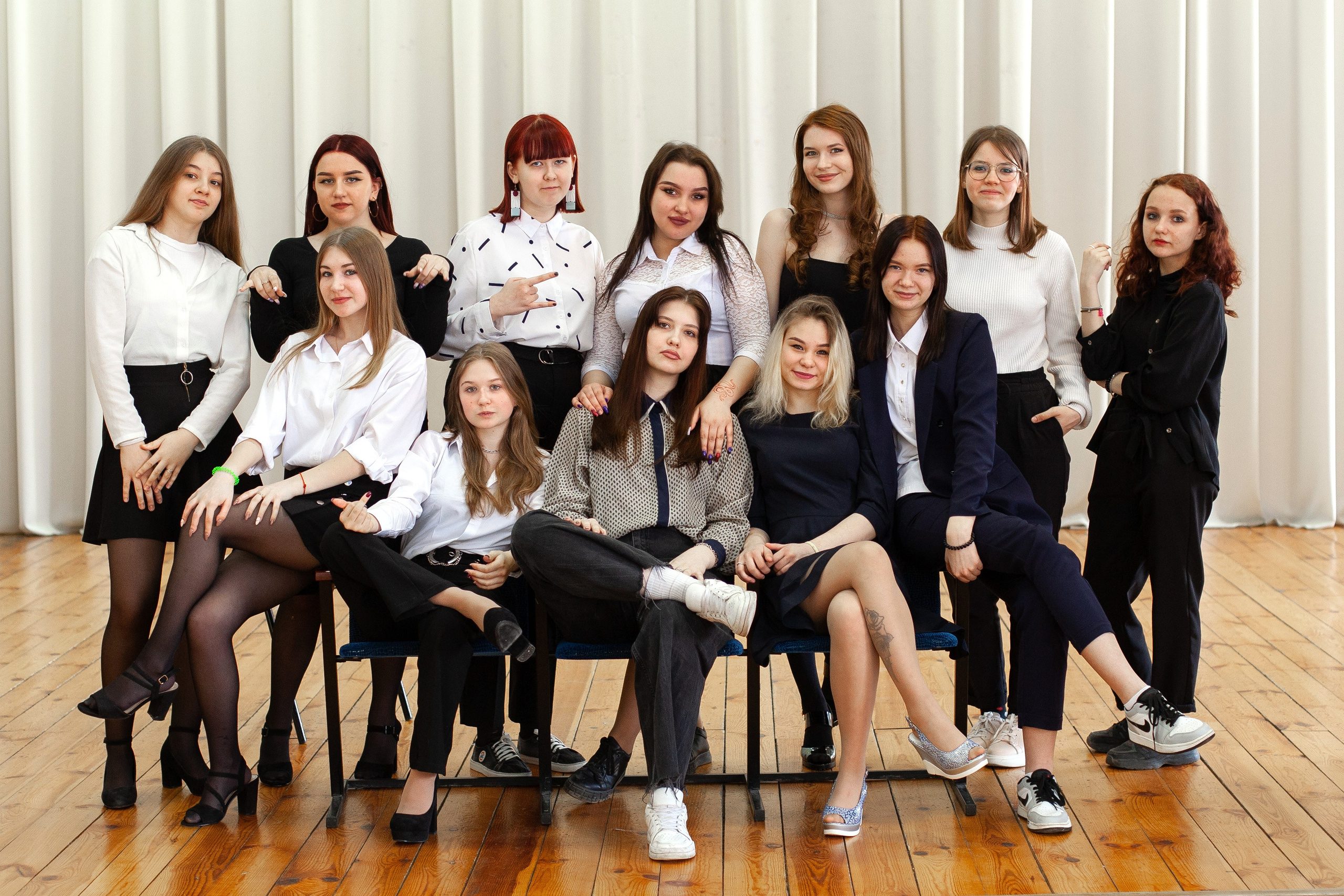 Выпускной альбом для старшеклассников. Семейный, школьный фотограф в Нижнем Новгороде Елена Сентюрева