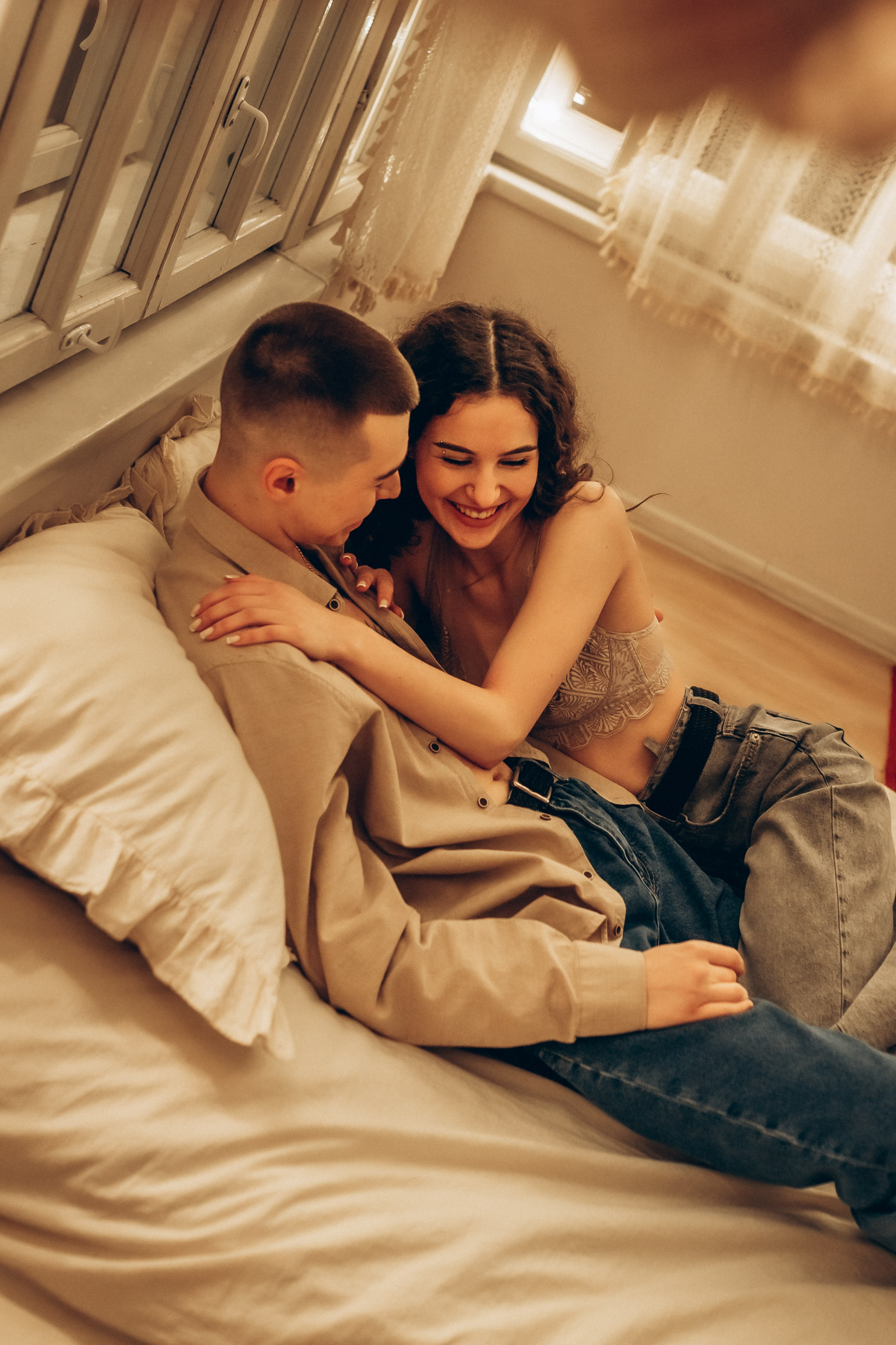 LoveStory Никита и Лиза в студии. Фотограф Санкт-Петербург Князева Елизавета