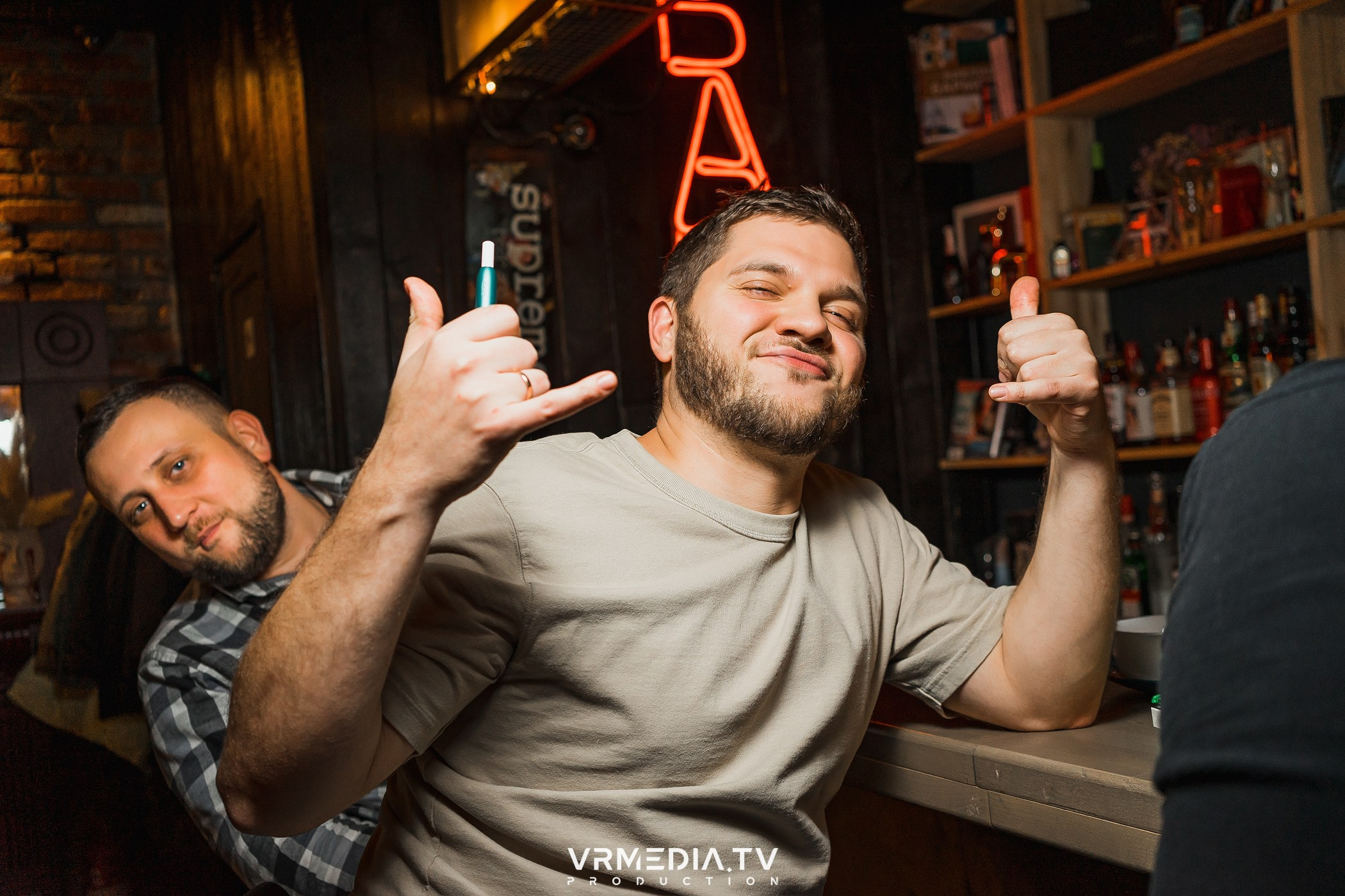 Art Talk с Настоящим Квартирником в баре «Supreme»