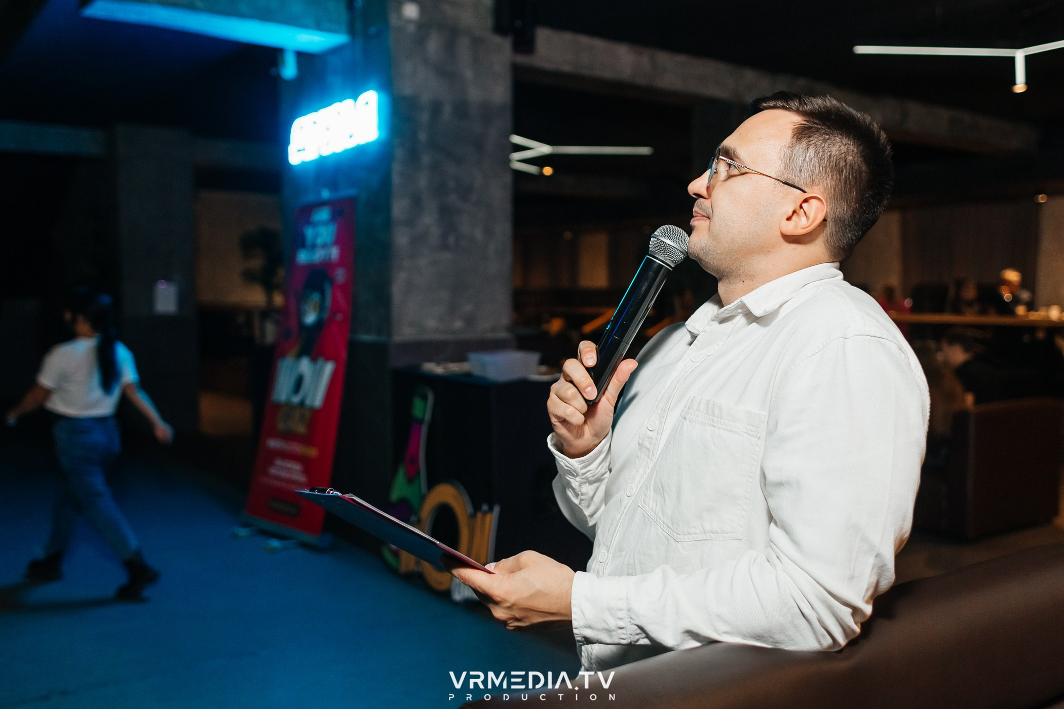 WoW QuiZ в баре «Друзья»