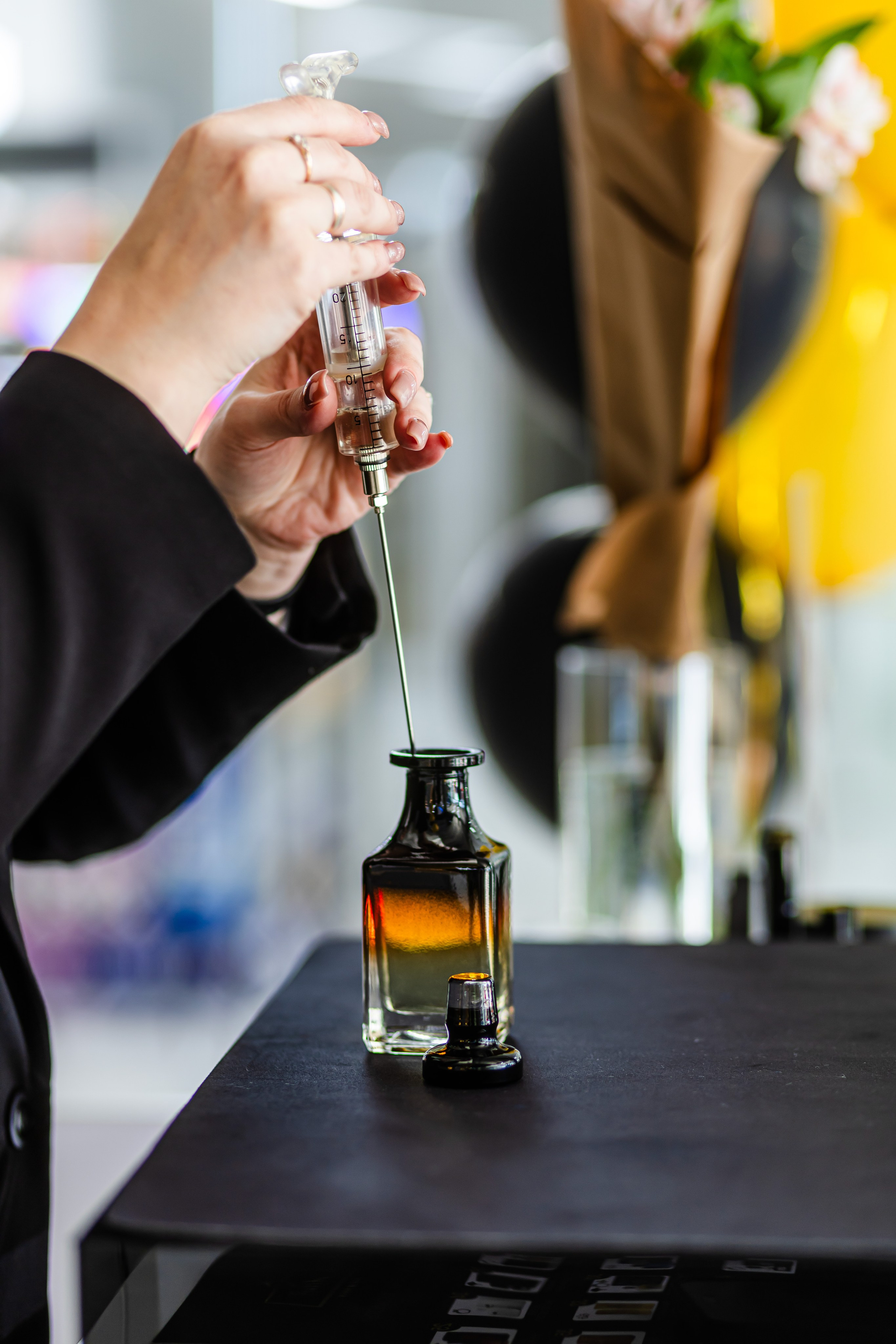 Контент съёмка для бренда Aitoff (открытие парфюмерного отдела). Фотограф в Коломне, Рязани, Москве. Готовность фото на следующий день