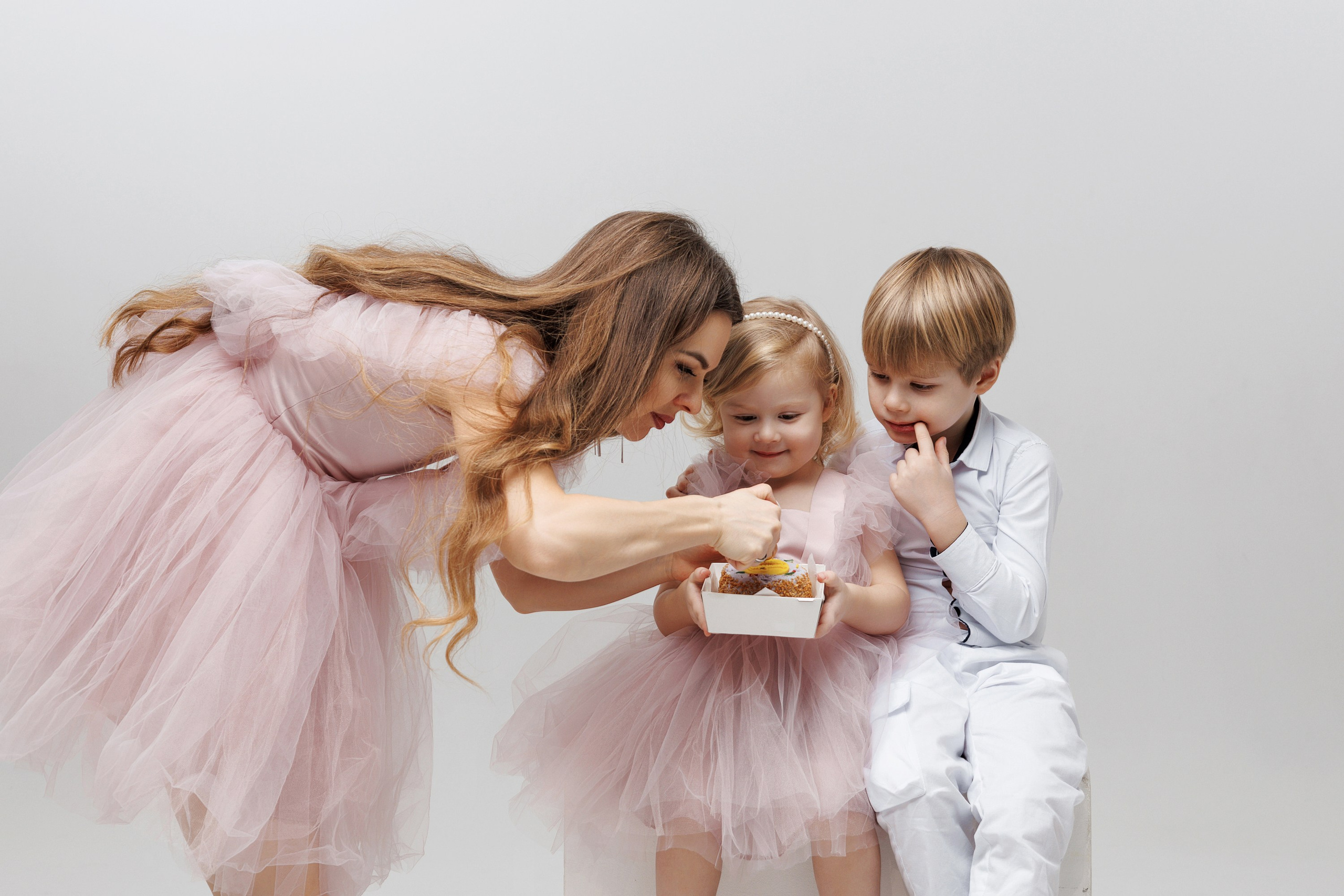 Съемка Дня Рождения Алисы в фотостудии CROSS-STUDIO зал IDEAL. Свадебный и семейный фотограф в Москве и МО Елена Агапова