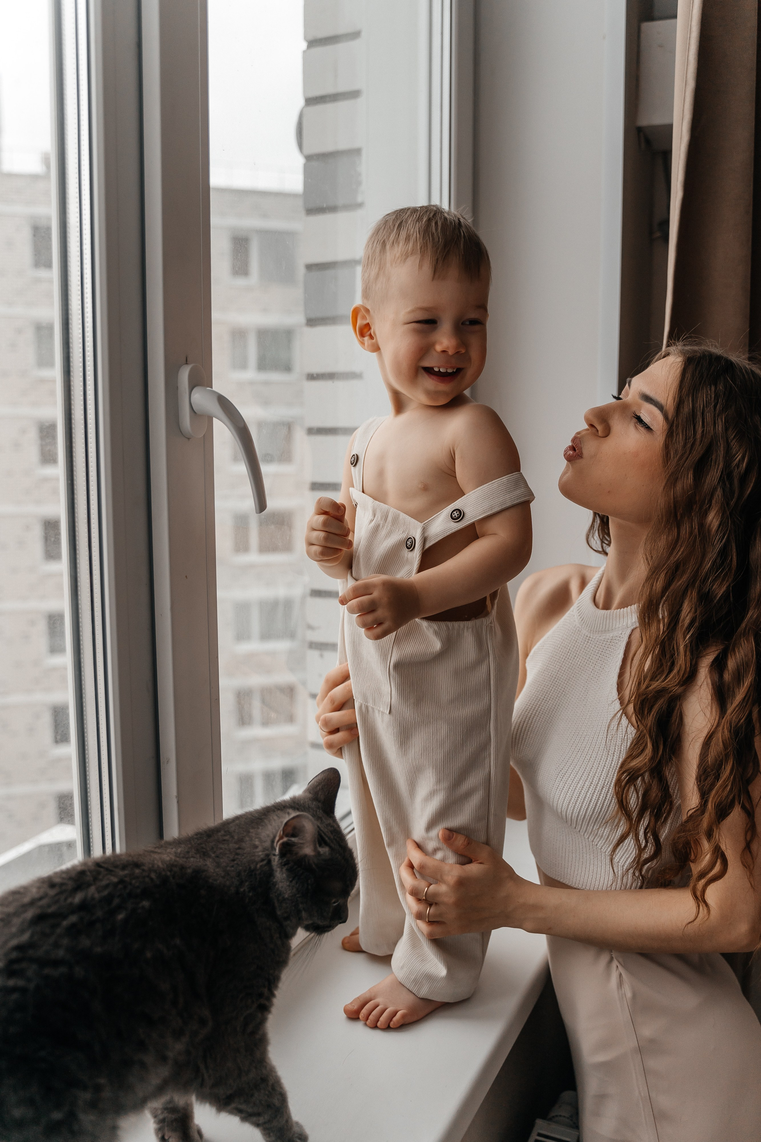 Вадим, Юля и Мирон. Волик Мария