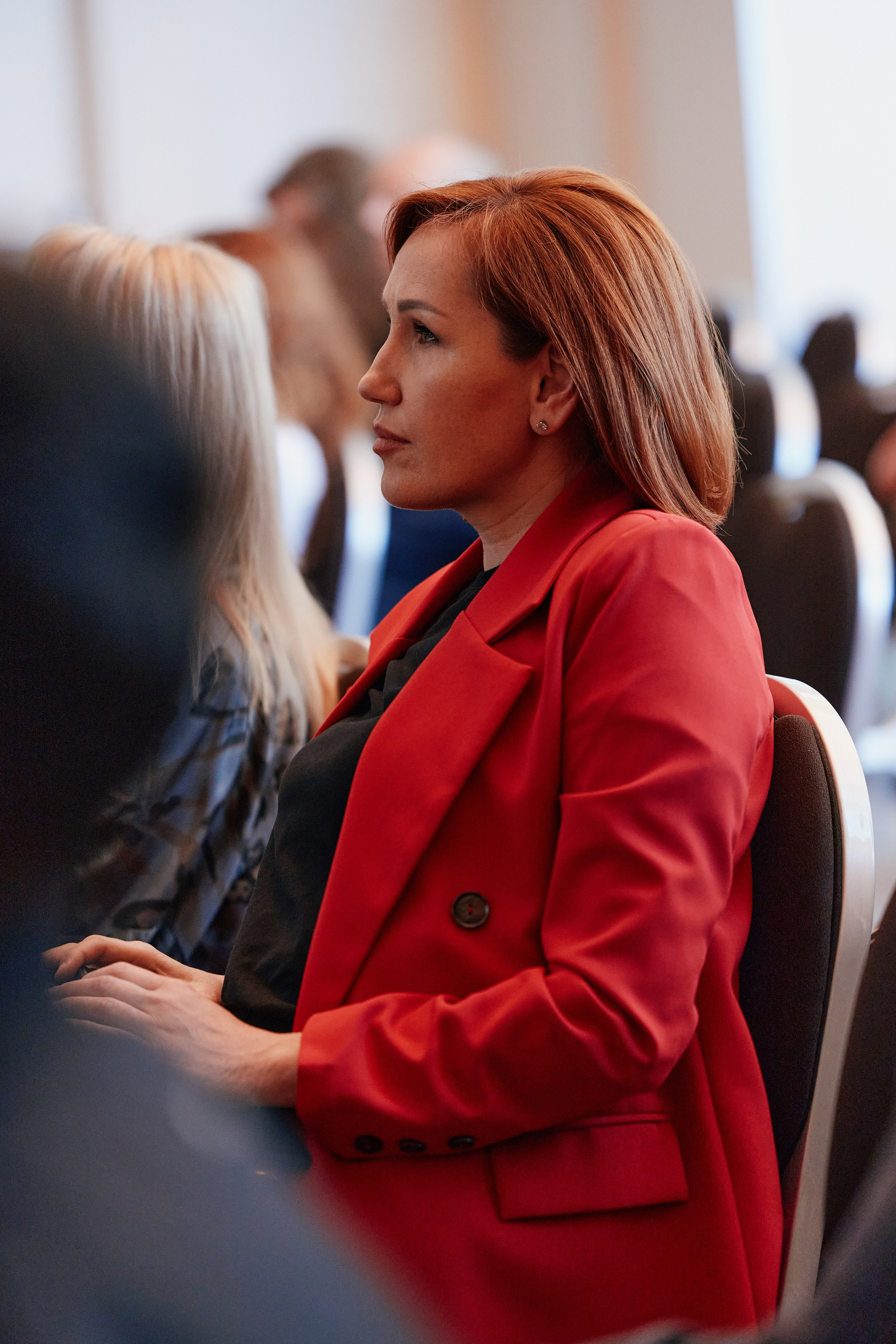 Форум Бизнес-тренды 2025 в Marriott Hotel 28.04. Свадебный репортажный фотограф краснодар максим дремов дрёмов фотосессия студия цена