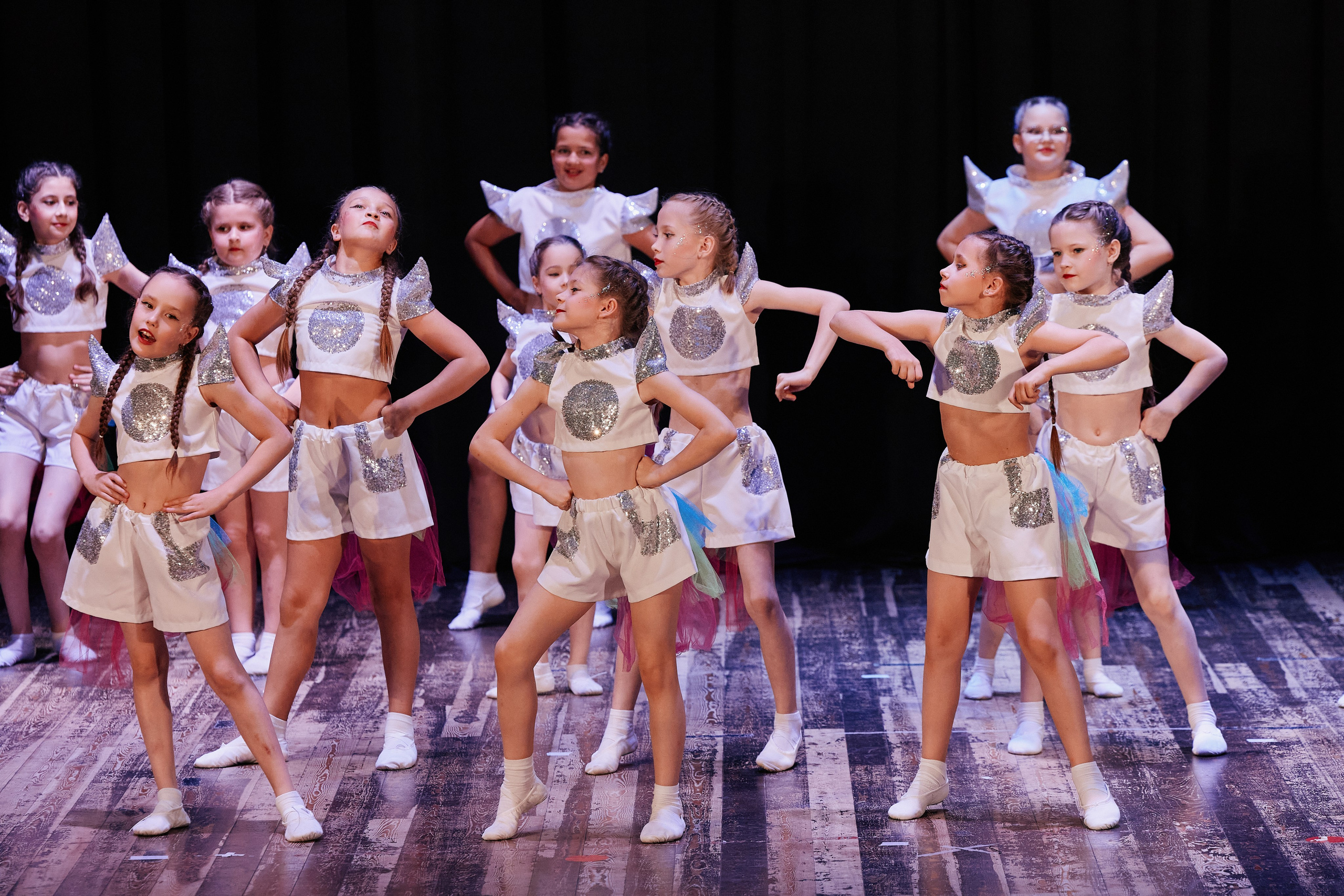 Концерт танцевальной студии Фиеста 08.06. Свадебный репортажный фотограф краснодар максим дремов дрёмов фотосессия студия цена