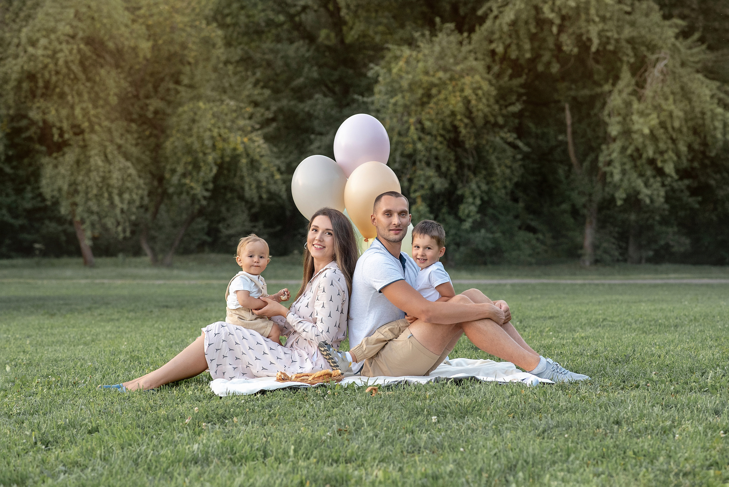 Семейная фотосессия. Фотограф в Москве и Химках Тревогина Виктория