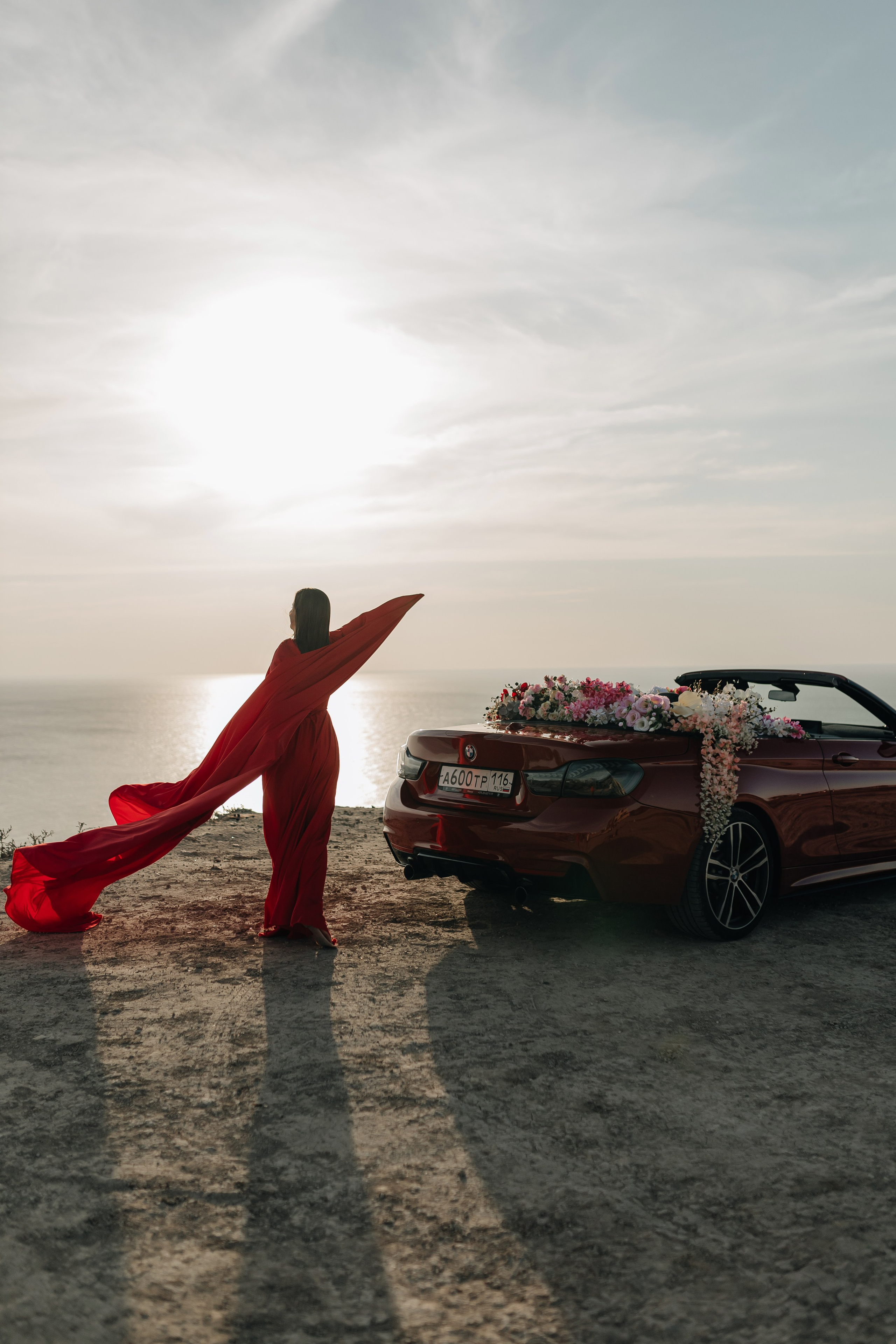 На кабриолете. Фотограф Трифон Мира