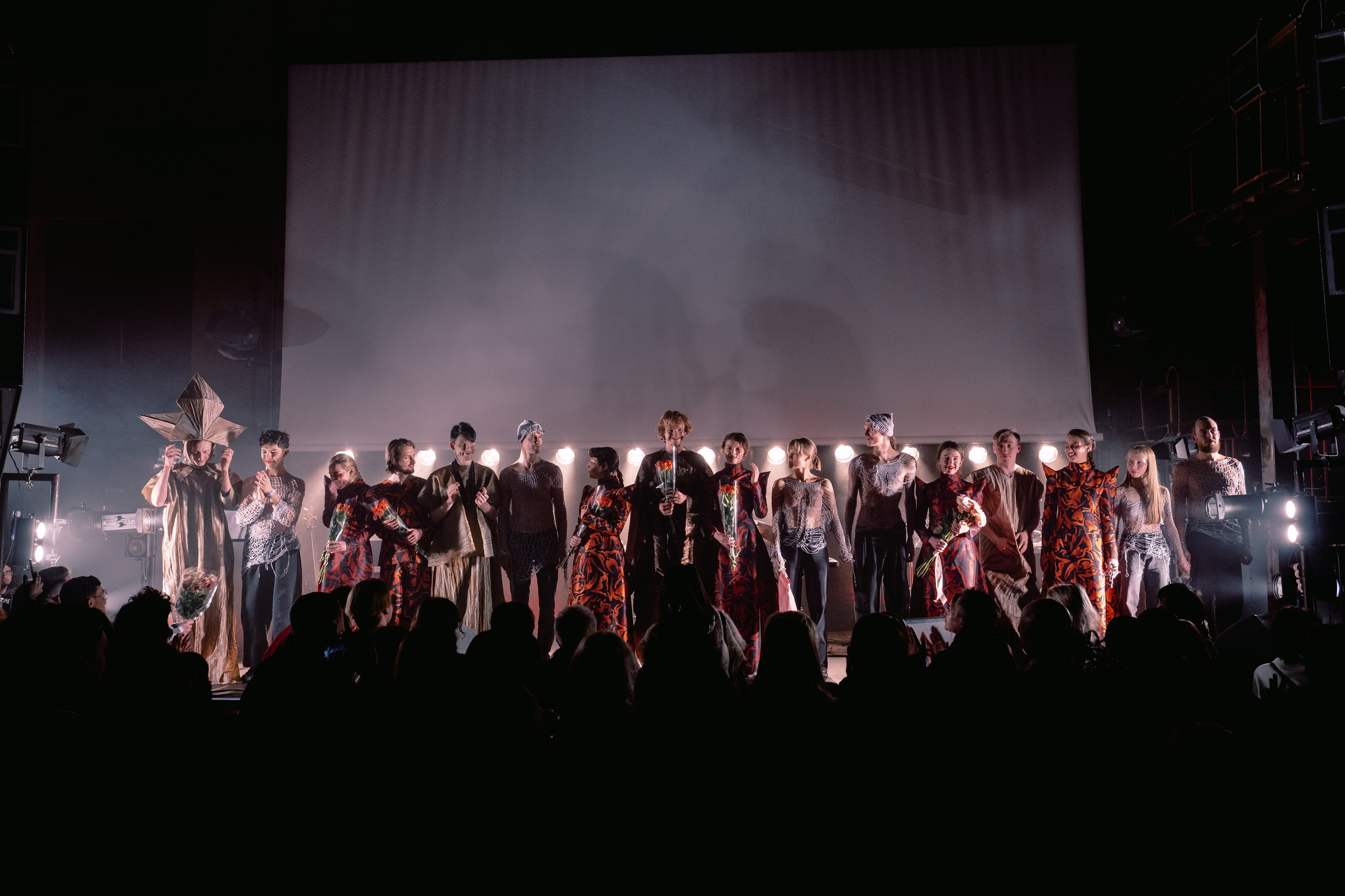 СЛОВО. Ансамбль «КОМОНЬ». @tomrus: Рустам Шагиморданов — фотограф