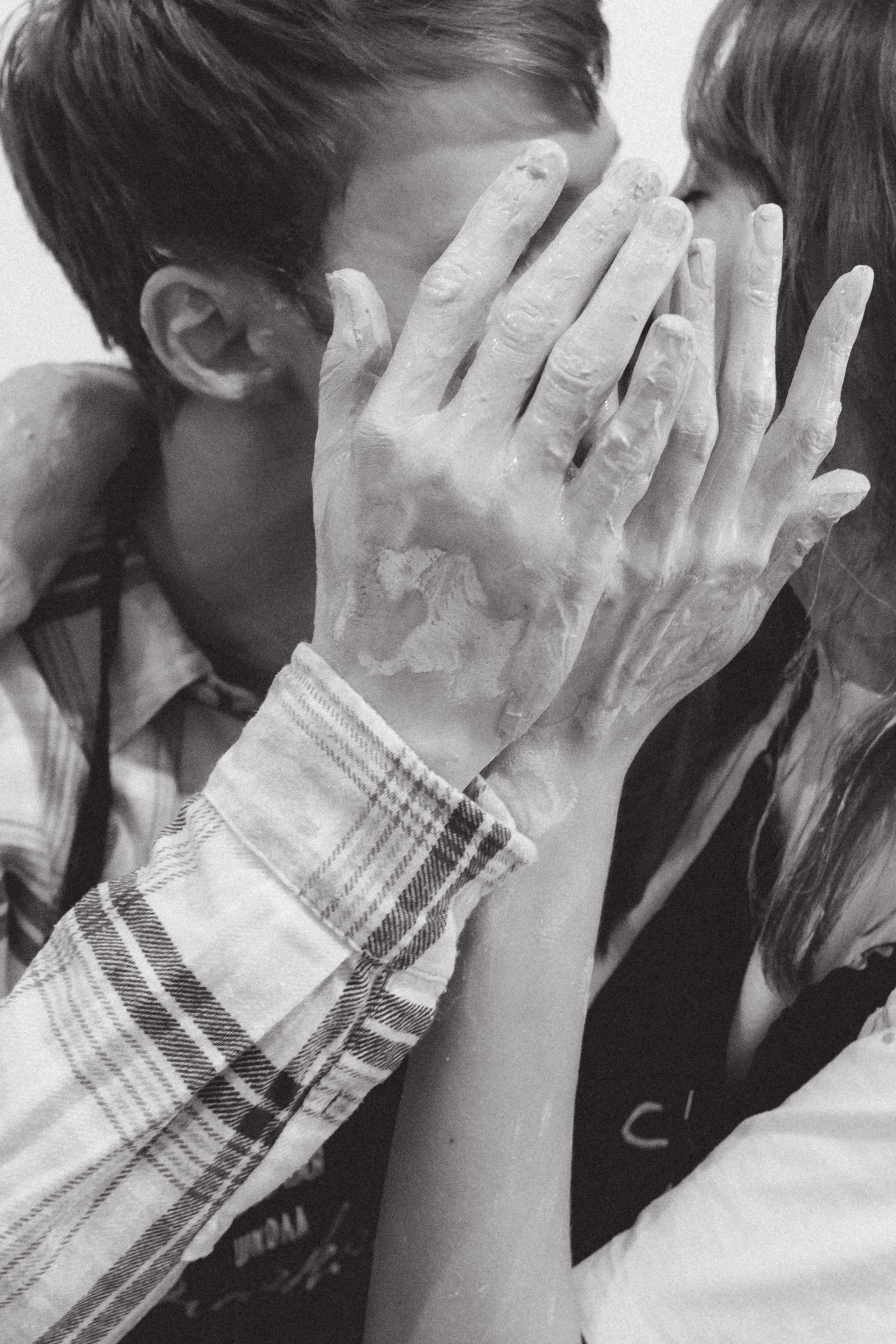 Фотосессия в гончарной мастерской в Калининграде. Портретный фотограф в Калининграде Рита Холодова