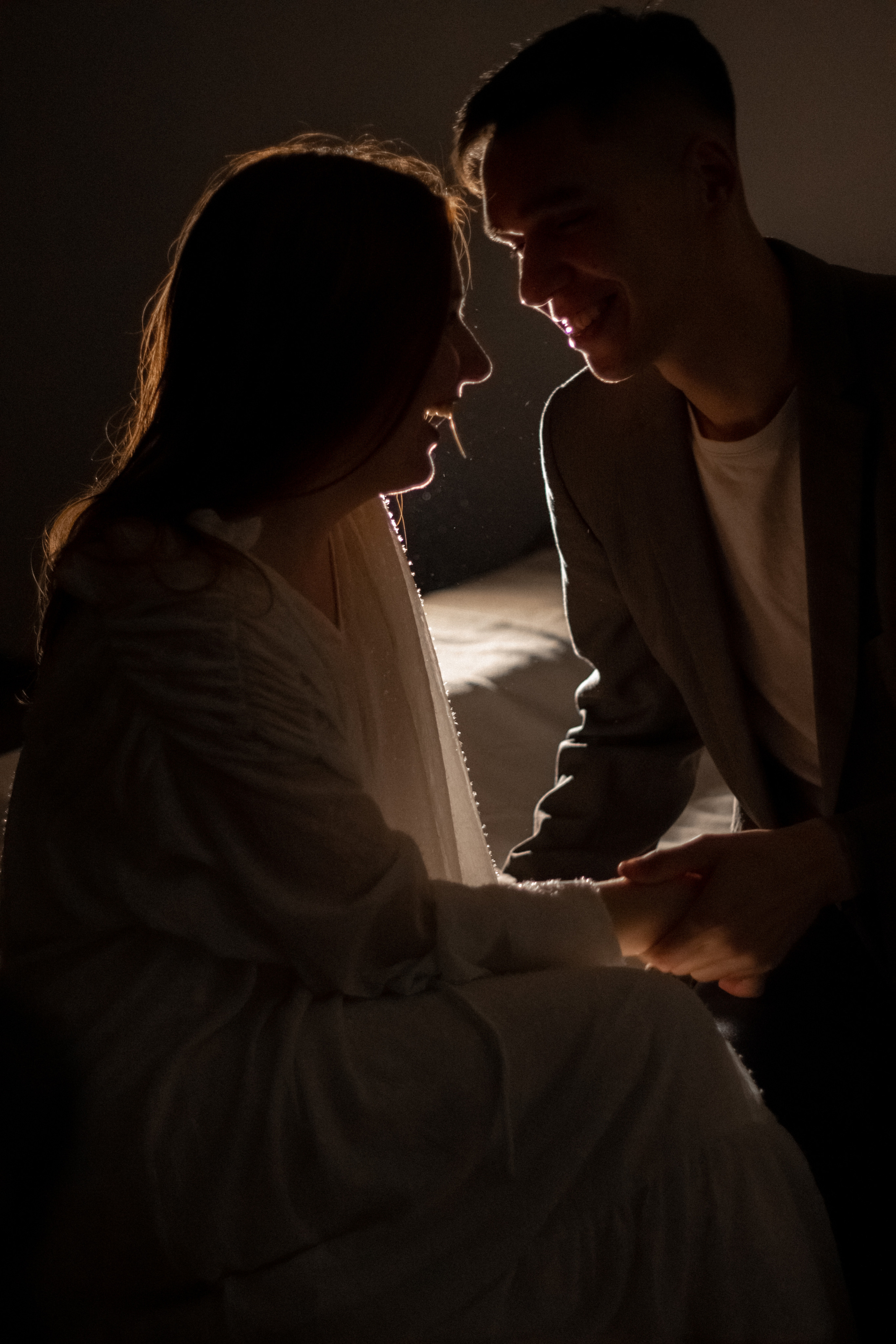 Фотосессия lovestory в снежном лесу в Калининграде. Портретный фотограф в Калининграде Рита Холодова