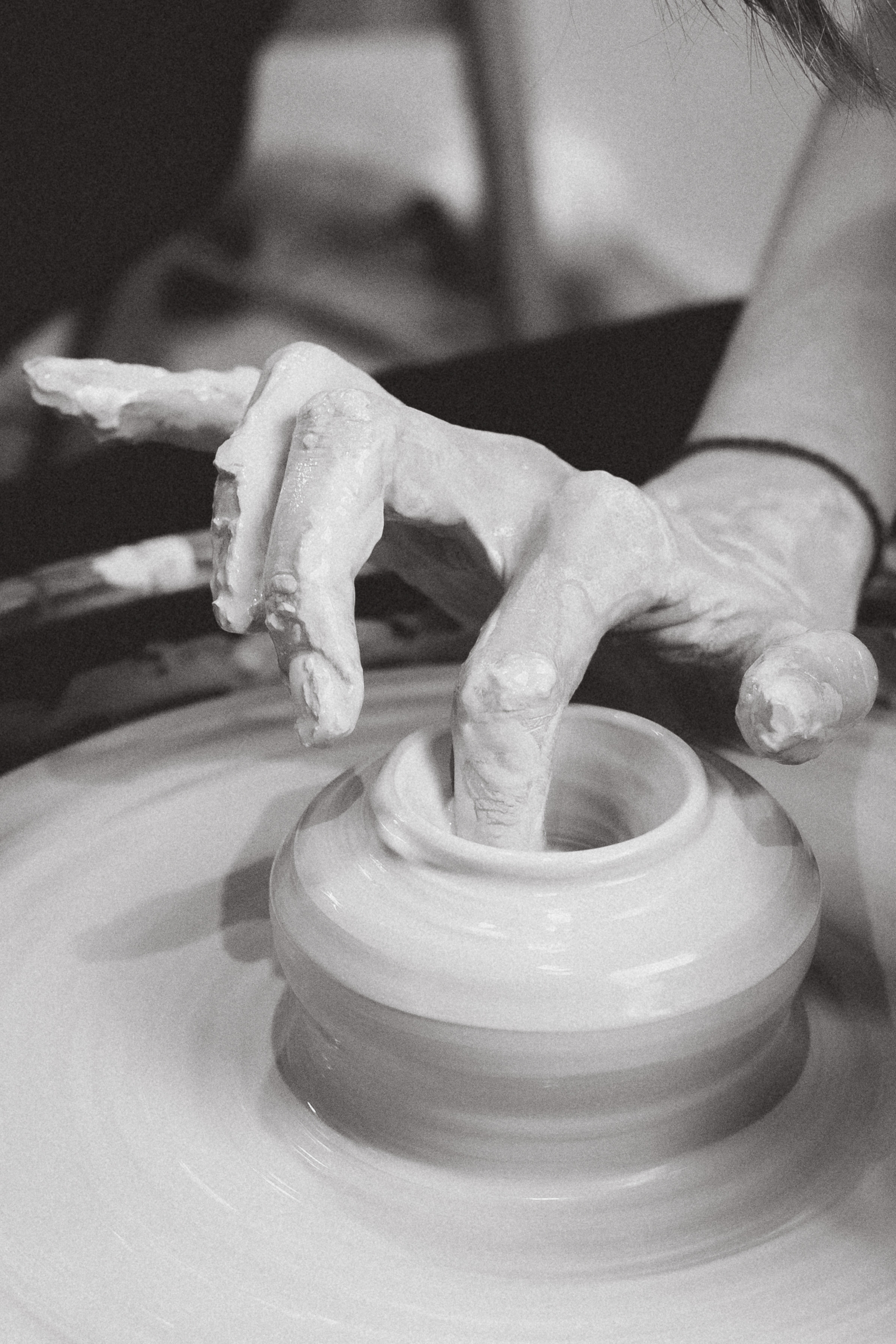 Фотосессия в гончарной мастерской в Калининграде. Портретный фотограф в Калининграде Рита Холодова