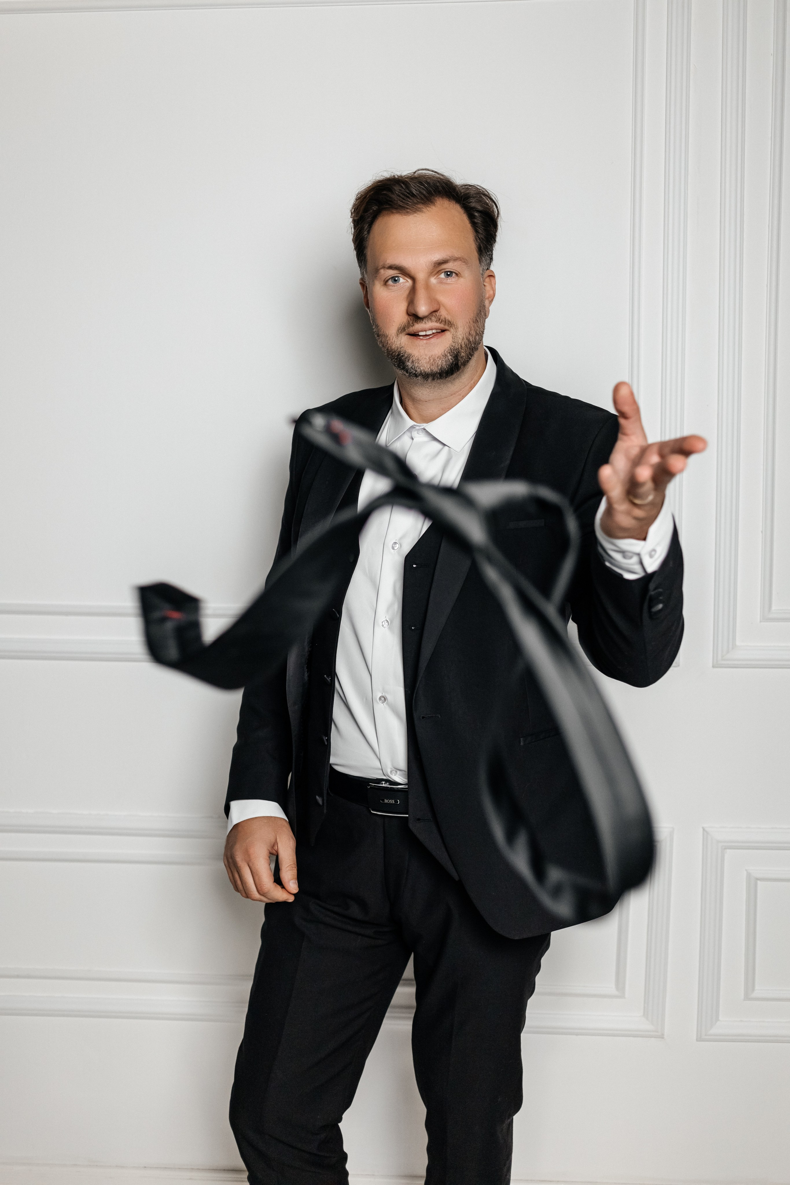 Бизнес-портрет для ведущего мероприятий. КОНТЕНТ ФОТОГРАФ