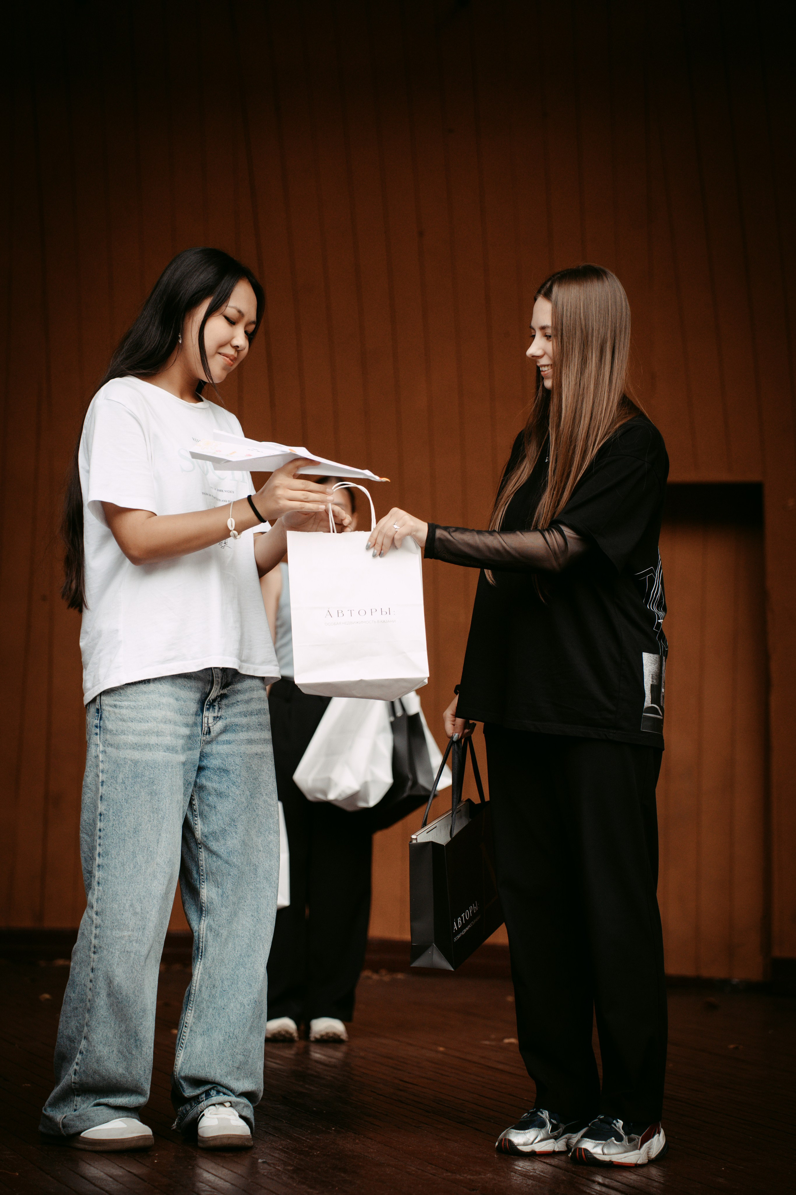 Авторы. Главная