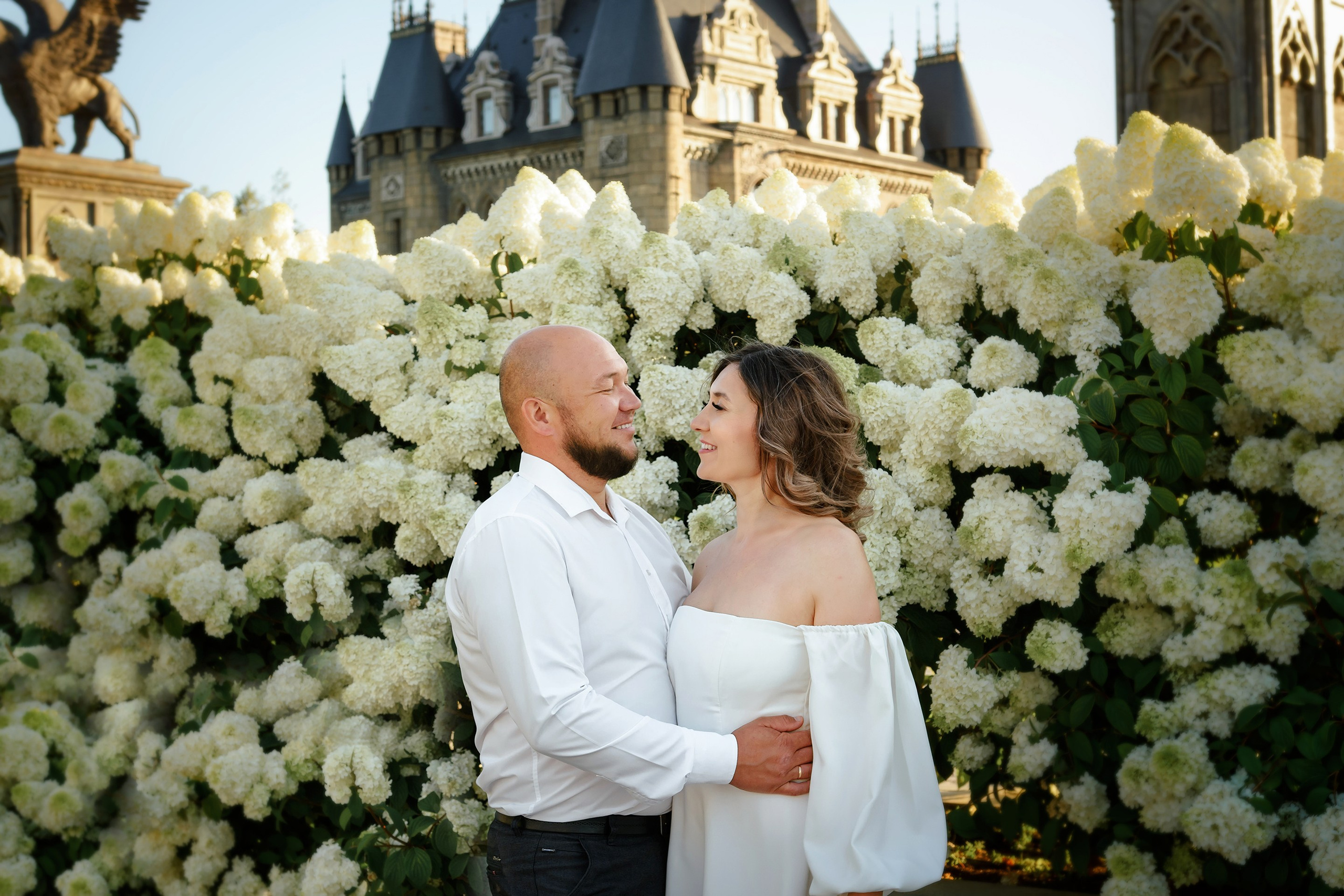 Свадебная фотосъемка у Замка Гарибальди. Фотограф Оксана Сафонова г. Тольятти