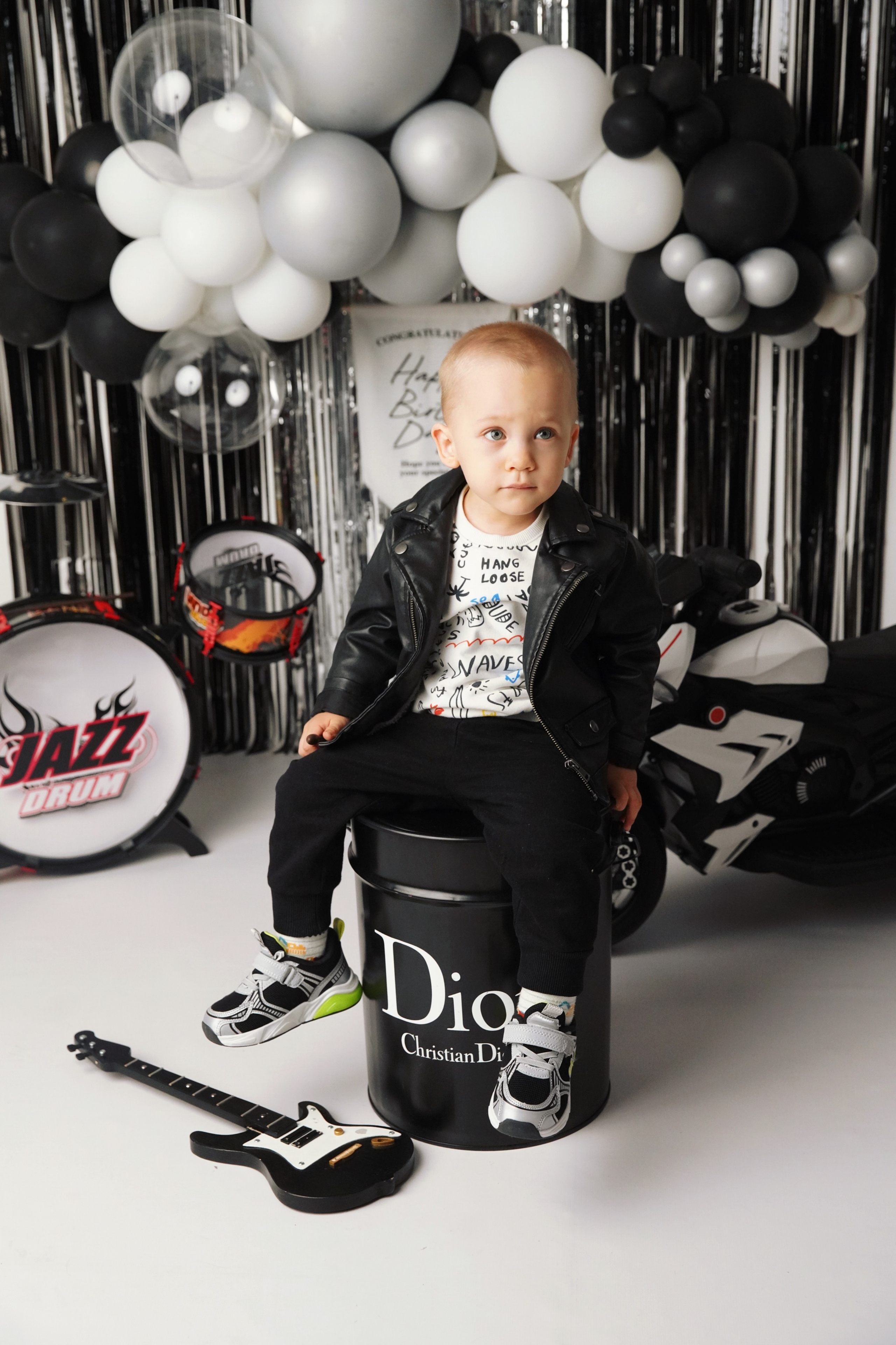 Байкер. Фотограф новорожденных. Семейный и детский фотограф в городе Сургуте