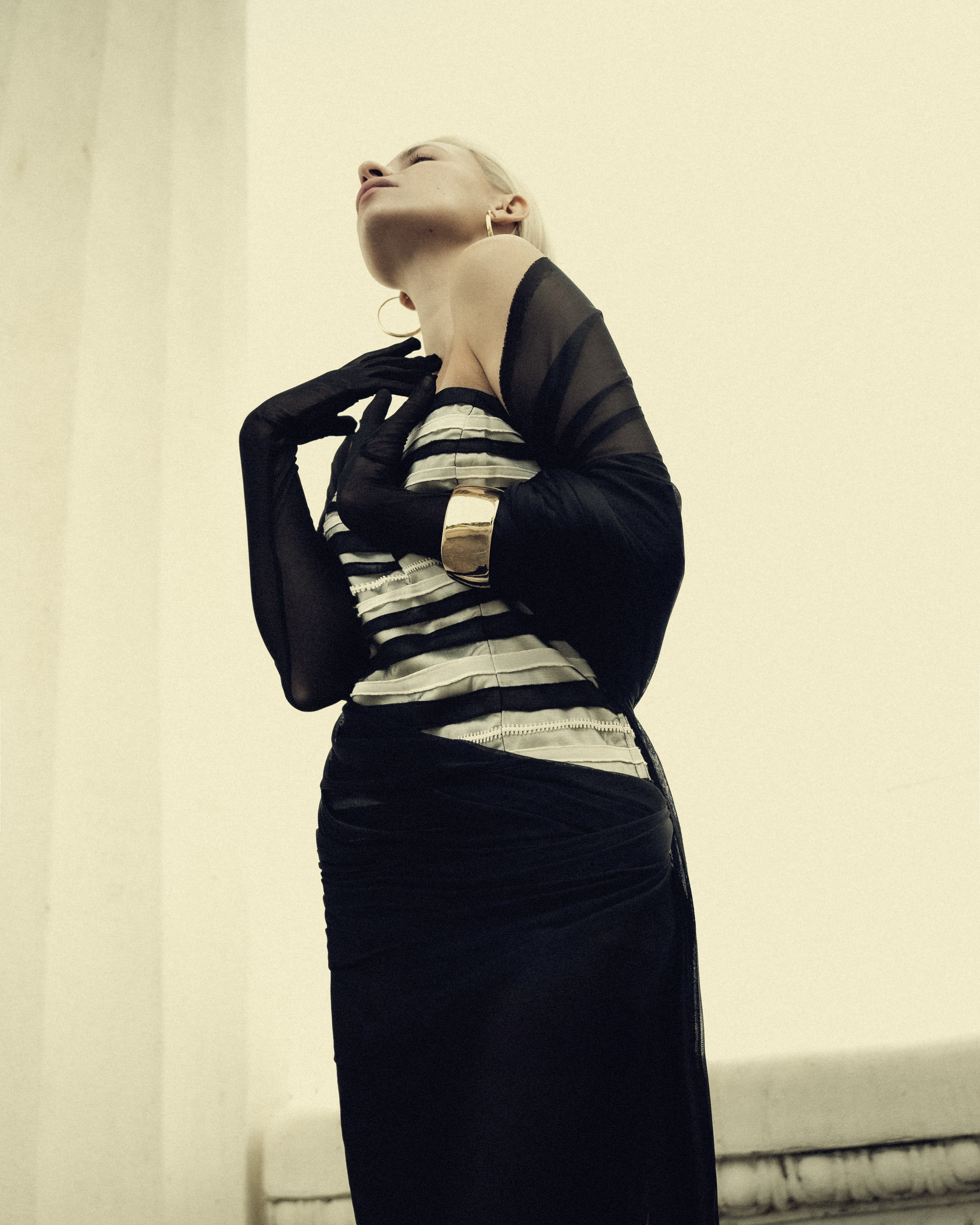 KSENIA. TUTSARKIS — Art Director | Stylist | Photographer