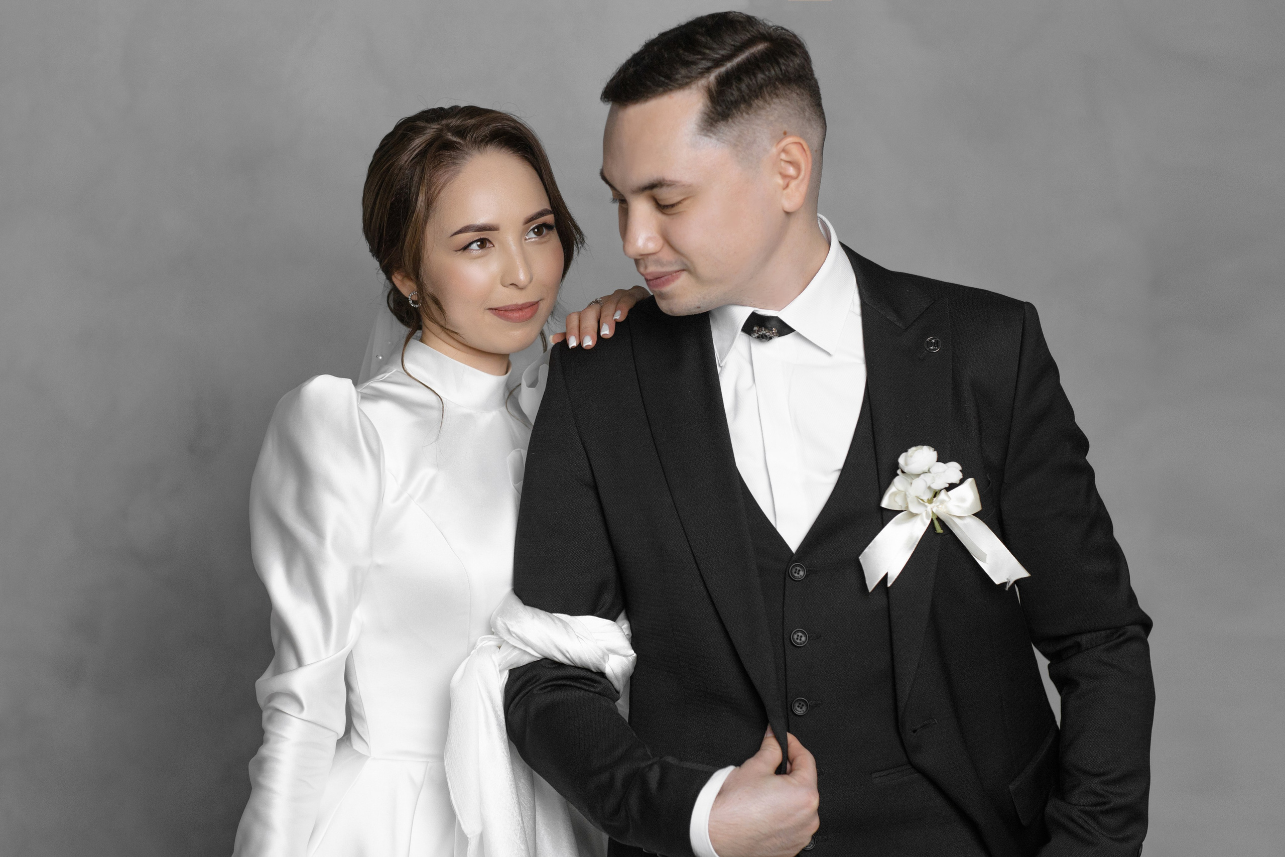 Айгиз и Аминат. Свадебные фотографы в г. Сургут Маркова Наталья и Замахина Елена