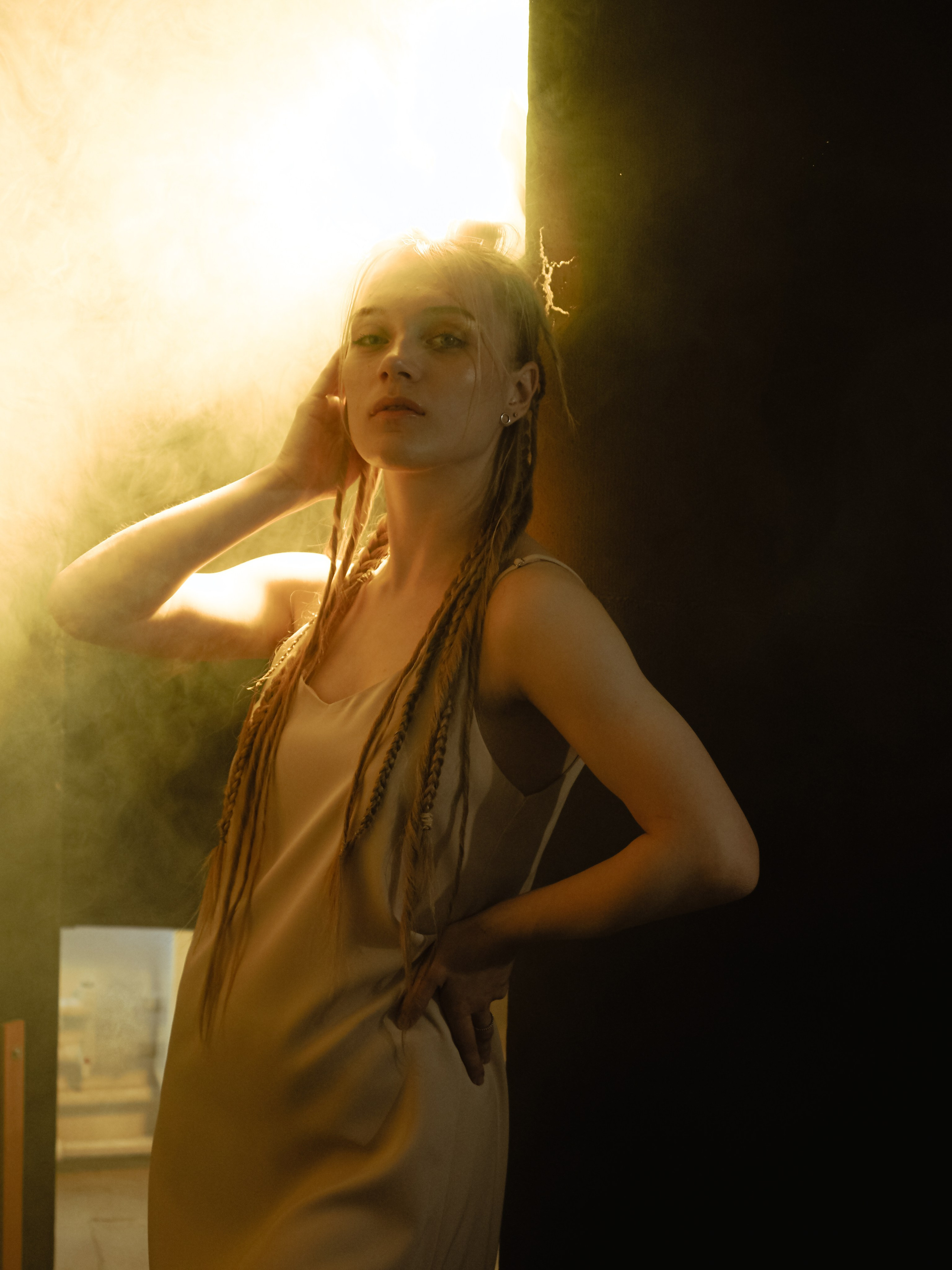 Студийный свет — дым. Фотограф Рязань. Семейный Свадебный фотограф