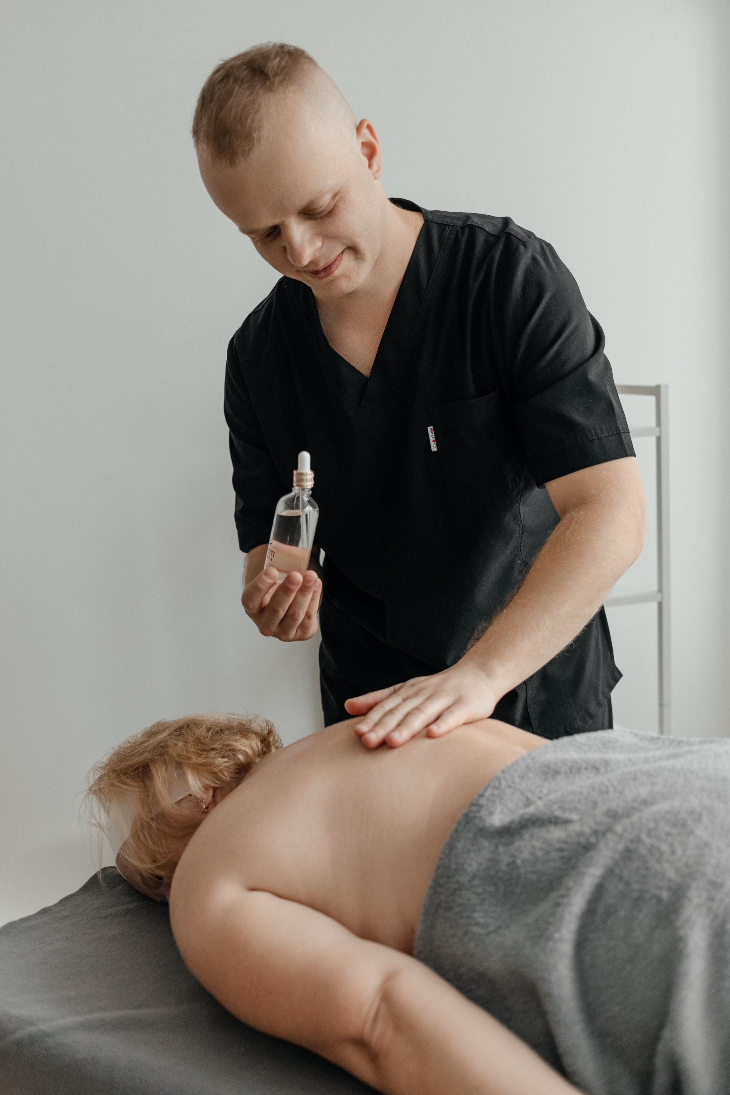 Контентный фотографии для массажиста. КОНТЕНТ ФОТОГРАФ