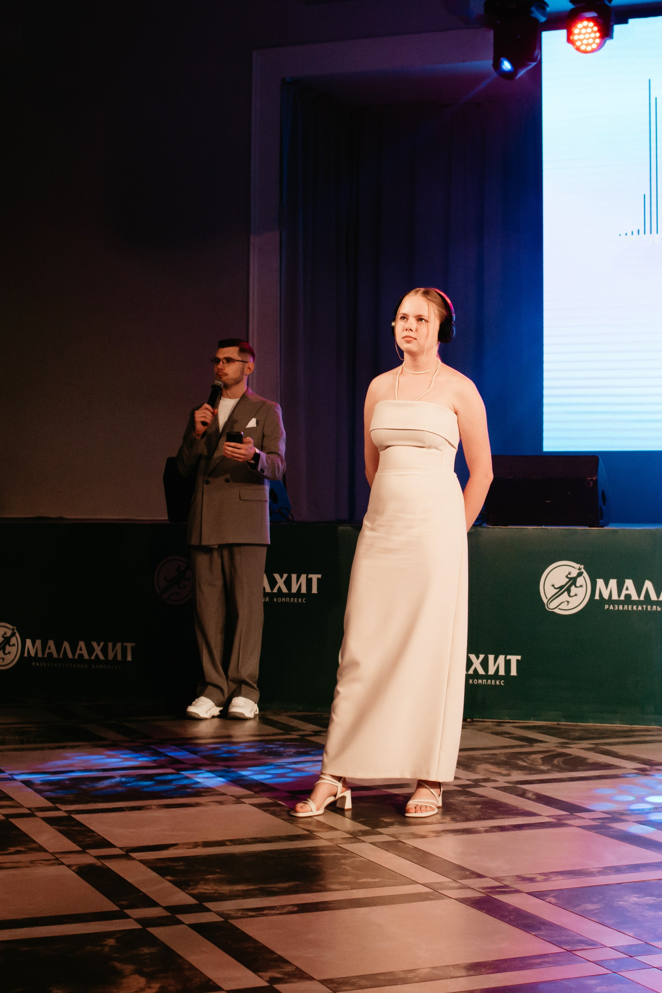 Выпускной 2025 (9класс) 124 школа. Фотограф в Челябинске Ополихина Анна