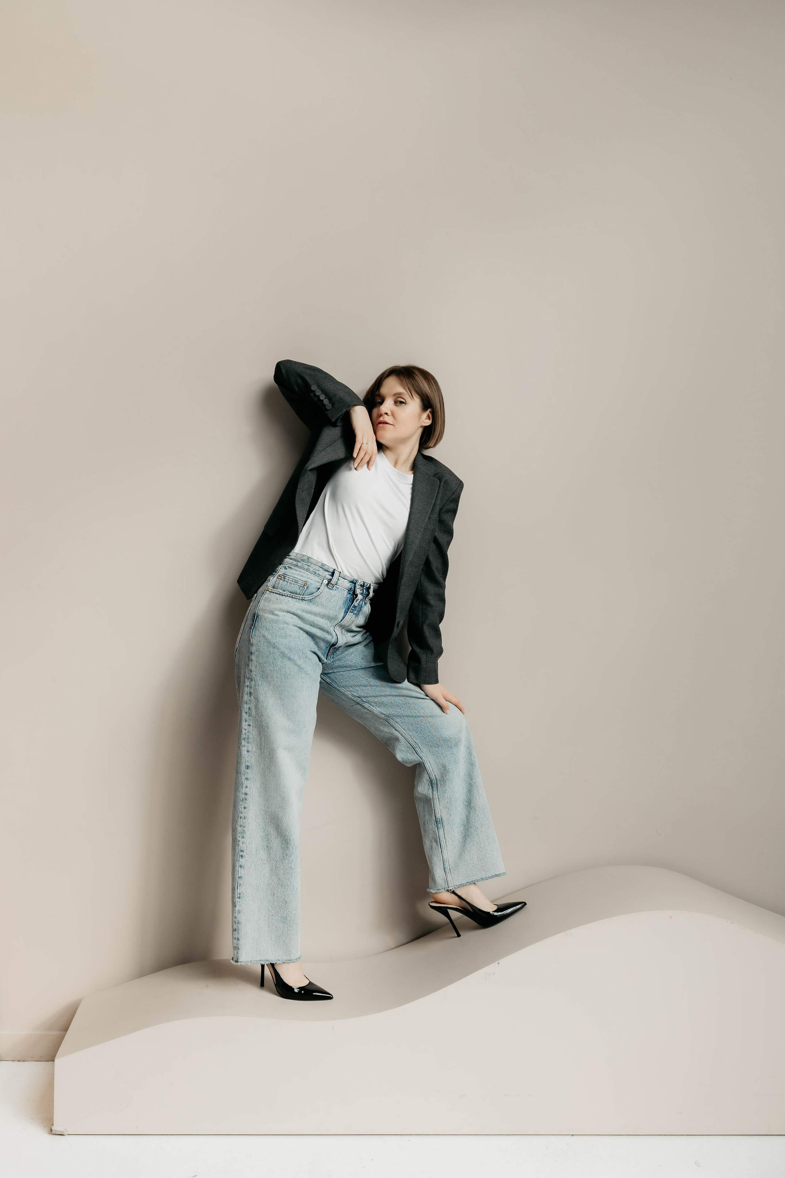 Вика. Студия. 2024 г. Персональный фотограф Катерина Литвинова