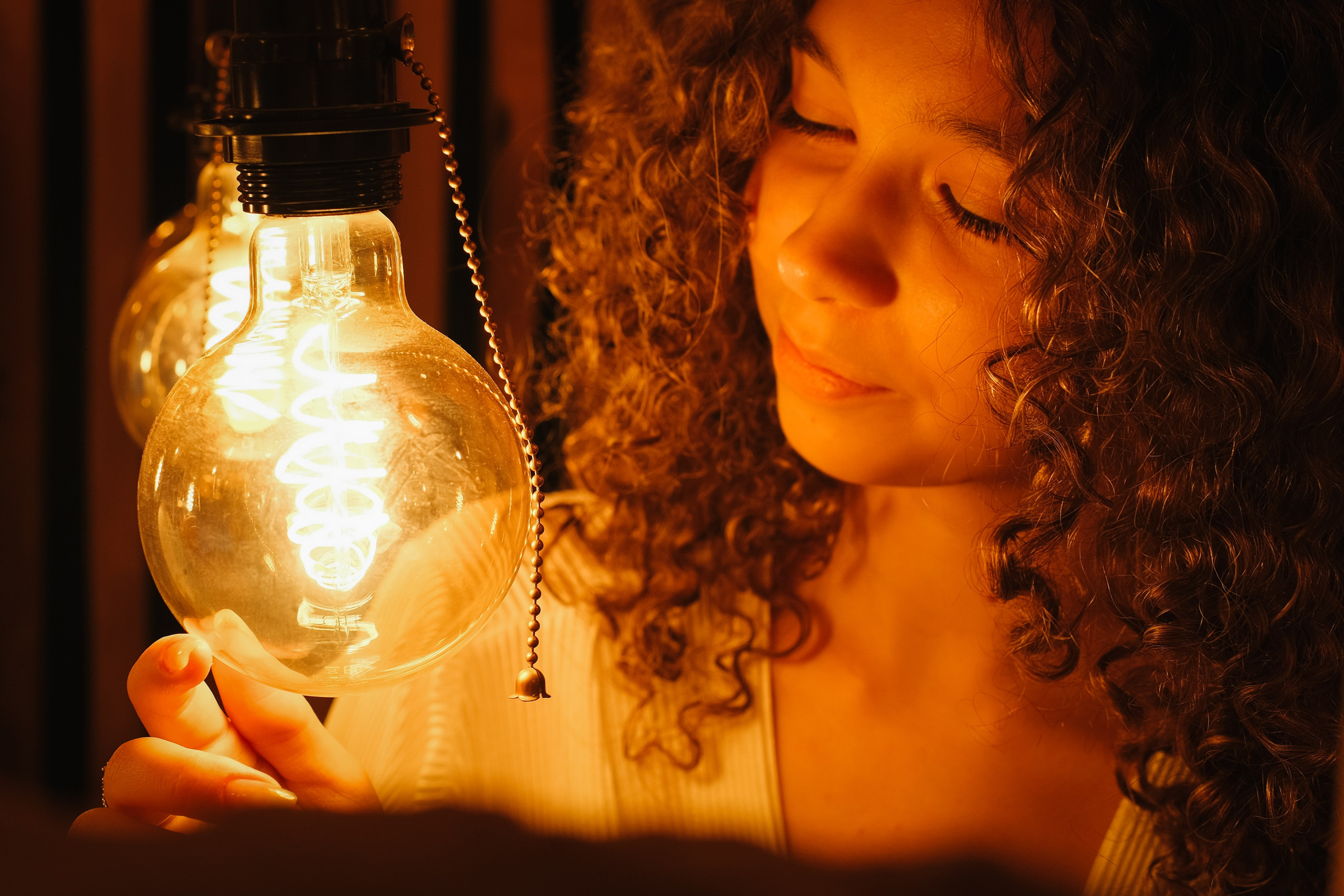 Эмилия. Привет! Меня зовут Дарья и я фотограф/видеограф из Ульяновска