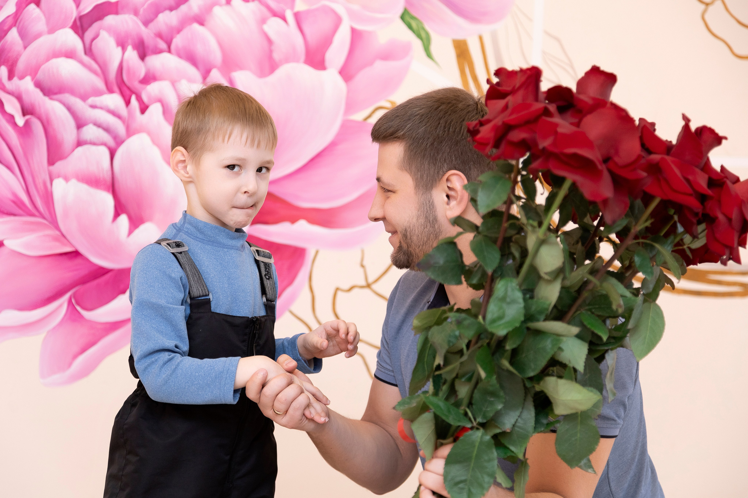 Выписка из роддома. Семейный фотограф в Сургуте Тимершина Мария
