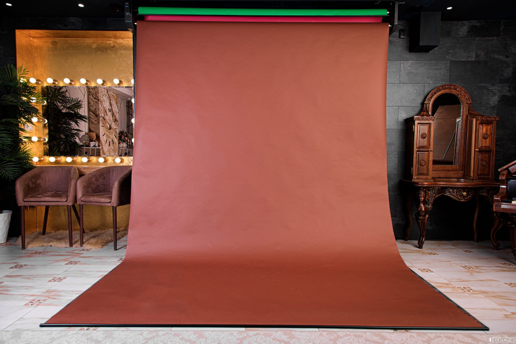 Интерьерные локации FOTOGEN: 7 уникальных фотозон для вашей фотосессии. Интерьерная фотостудия FOTOGEN г. Краснодар