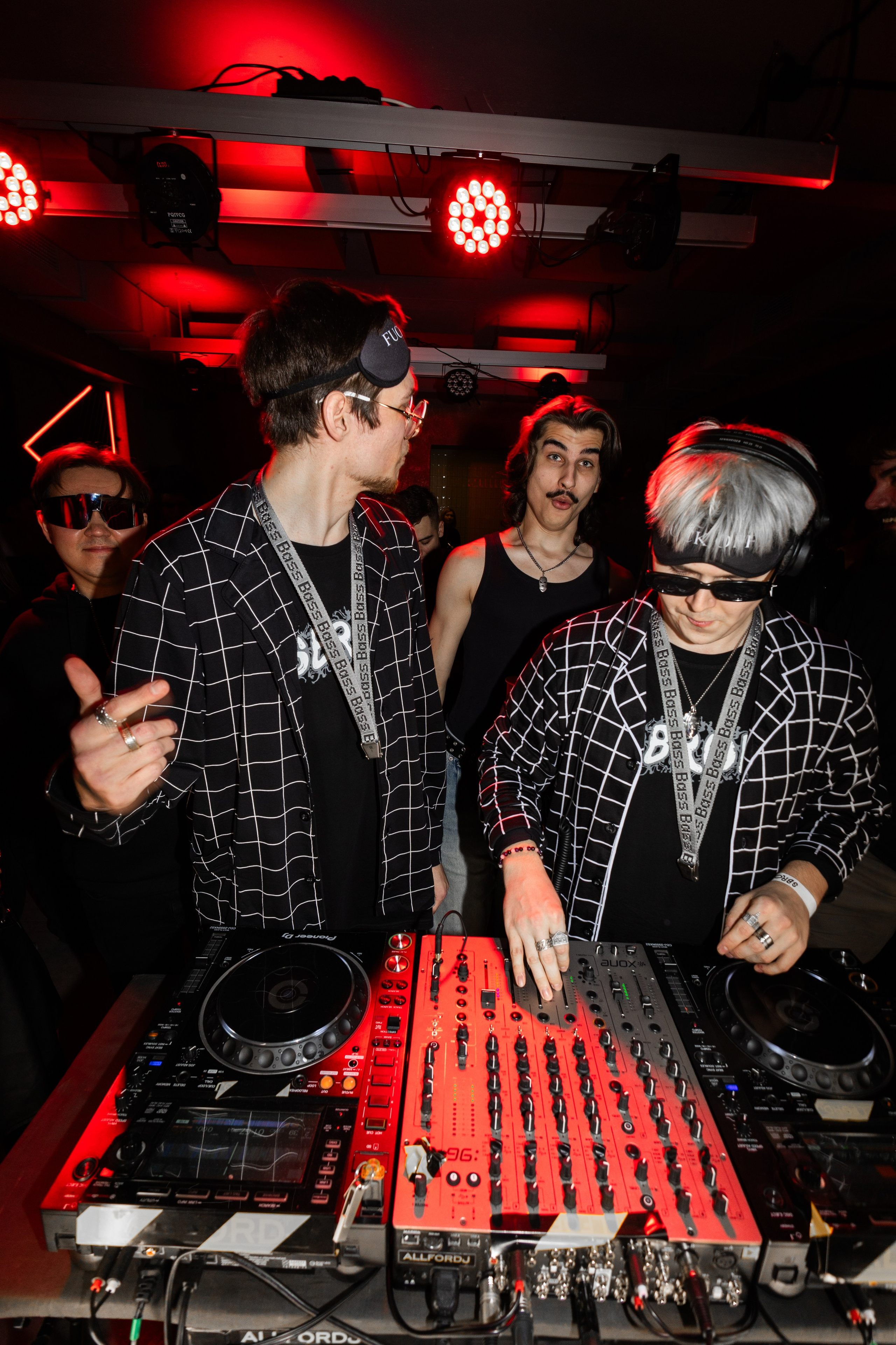 SBROD 008: КРЕПКИЙ МОТОР [ONLINE EVENT]. SBROD