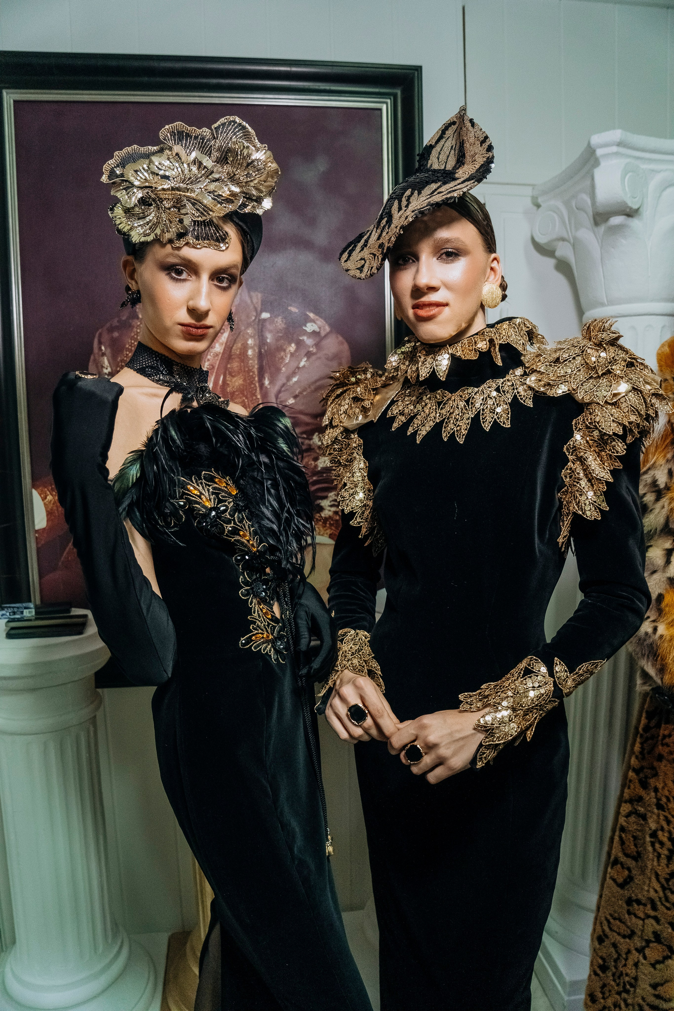 Возвращение легенды: Староновогодний показ Вячеслава Зайцева Больше: https://sinonim.org/improve#res. Профессиональный портретный фотограф в Москве Владимир Глаголев