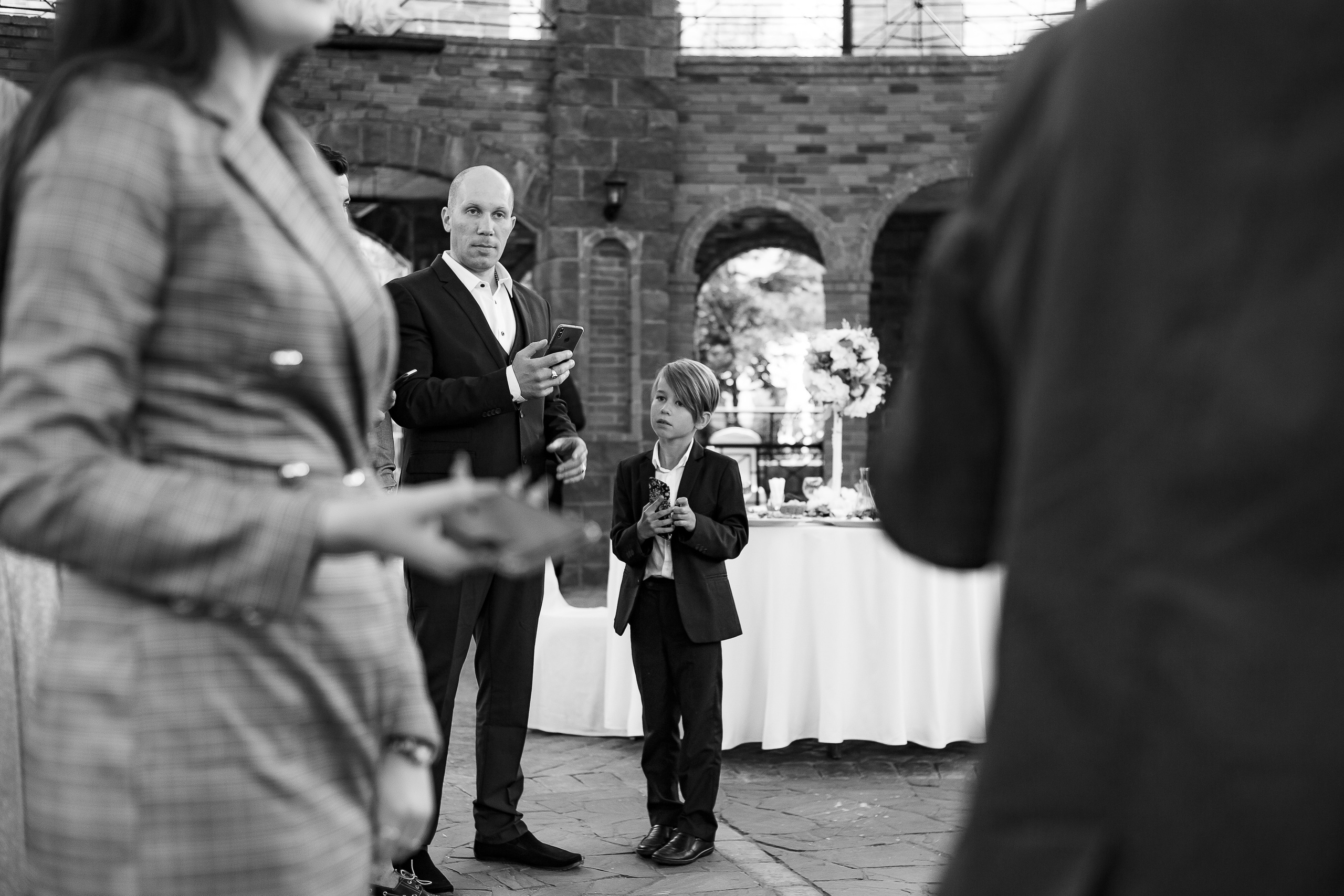 Свадьба в замке. Свадебный Семейный Репортажный фотограф в Москве