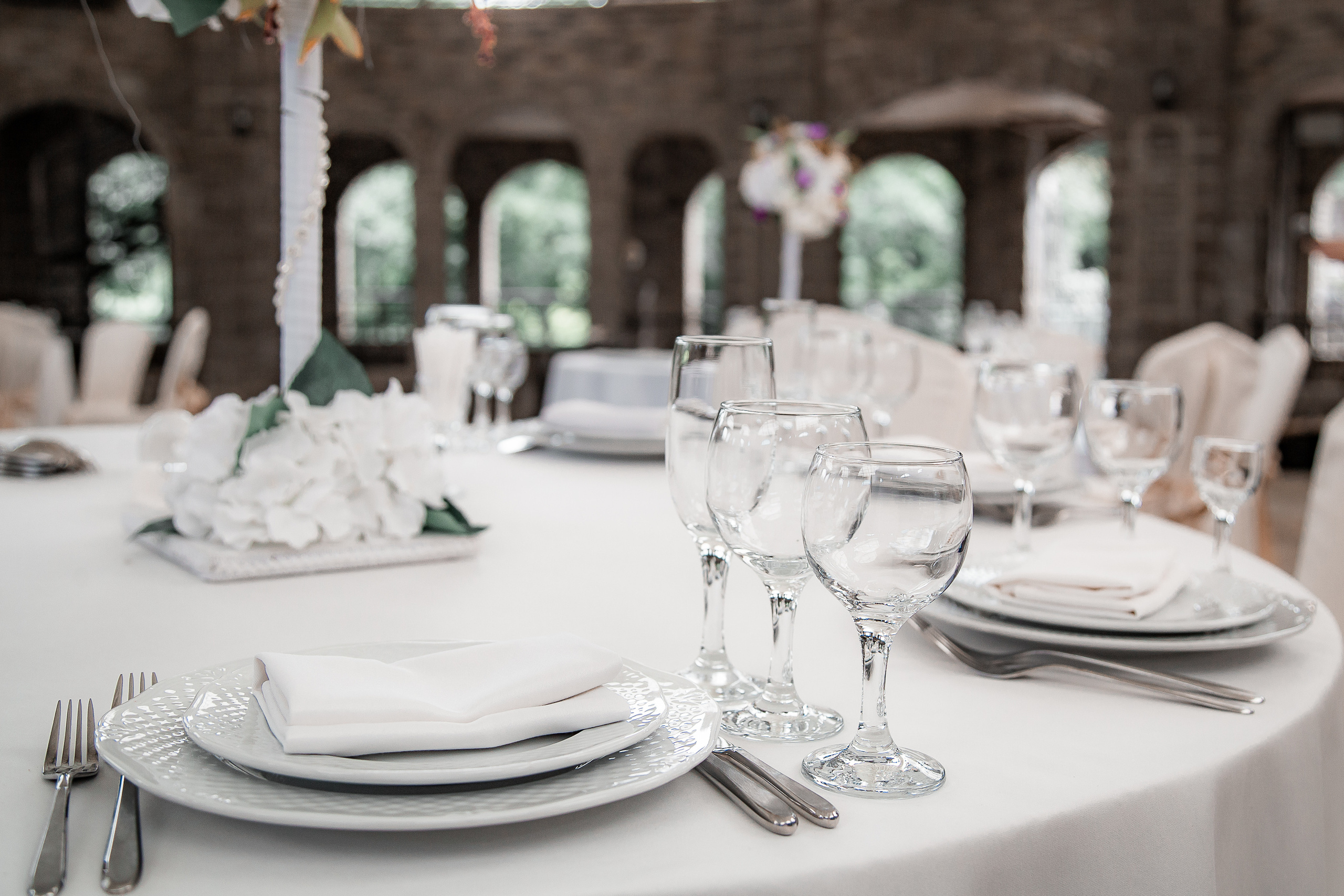 Свадьба в замке. Свадебный Семейный Репортажный фотограф в Москве