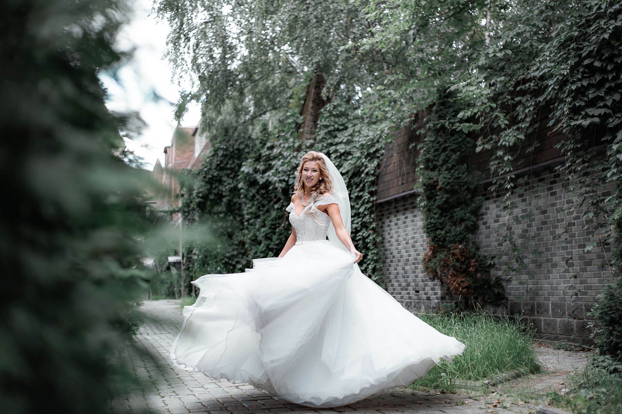 Свадьба в замке. Свадебный Семейный Репортажный фотограф в Москве