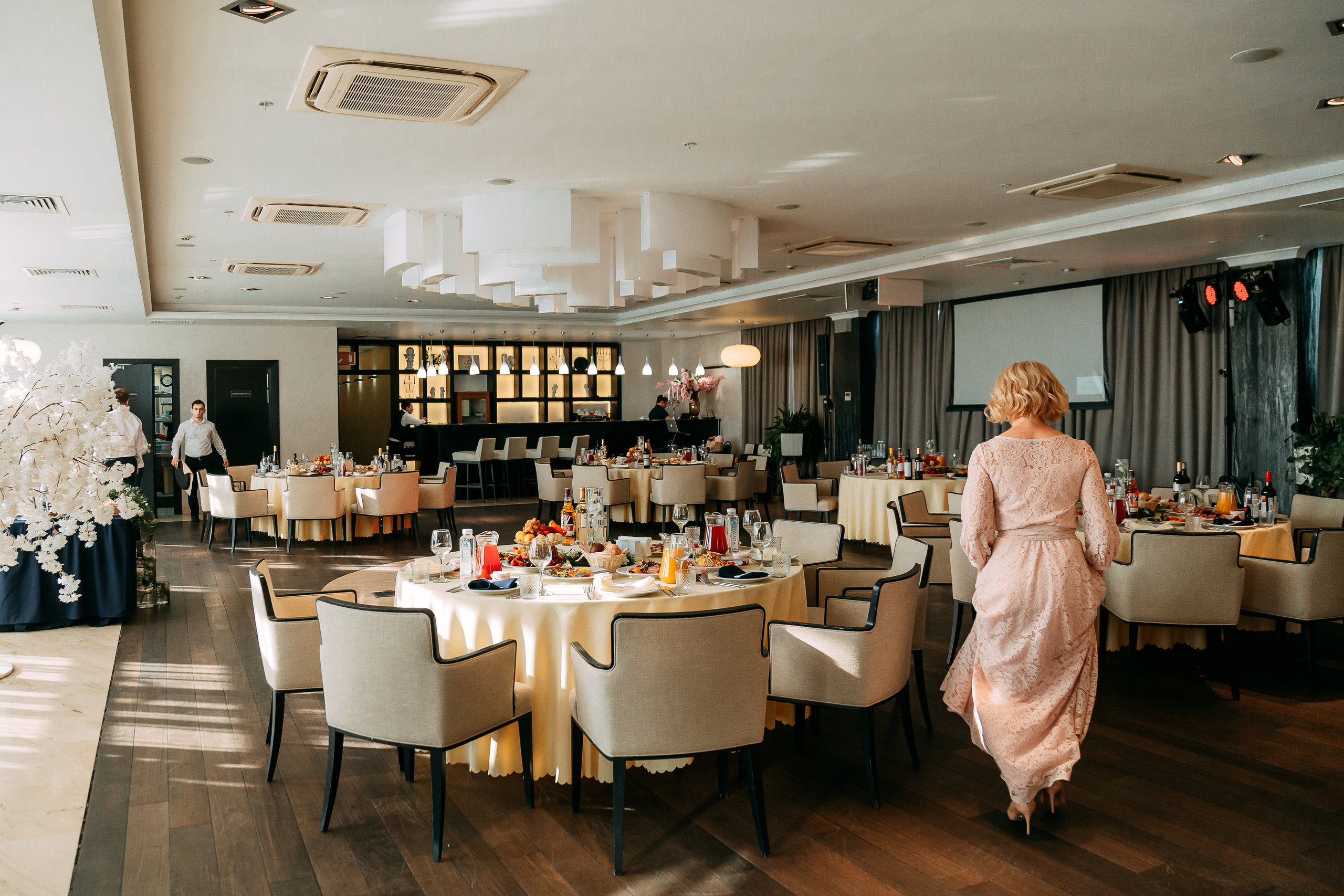 В ботаническом саду. Свадебный Семейный Репортажный фотограф в Москве