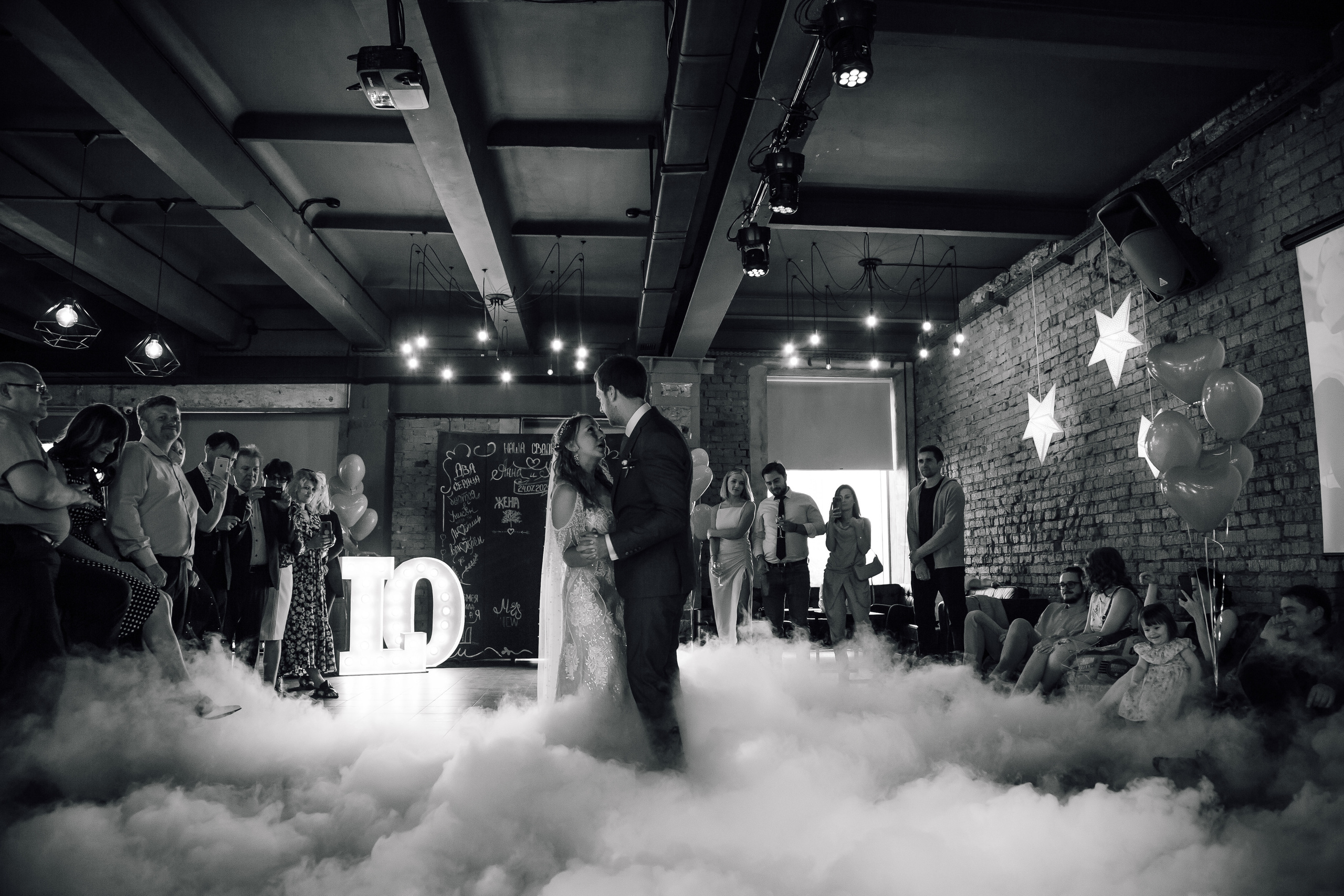 Свадьба на крыше. Свадебный Семейный Репортажный фотограф в Москве