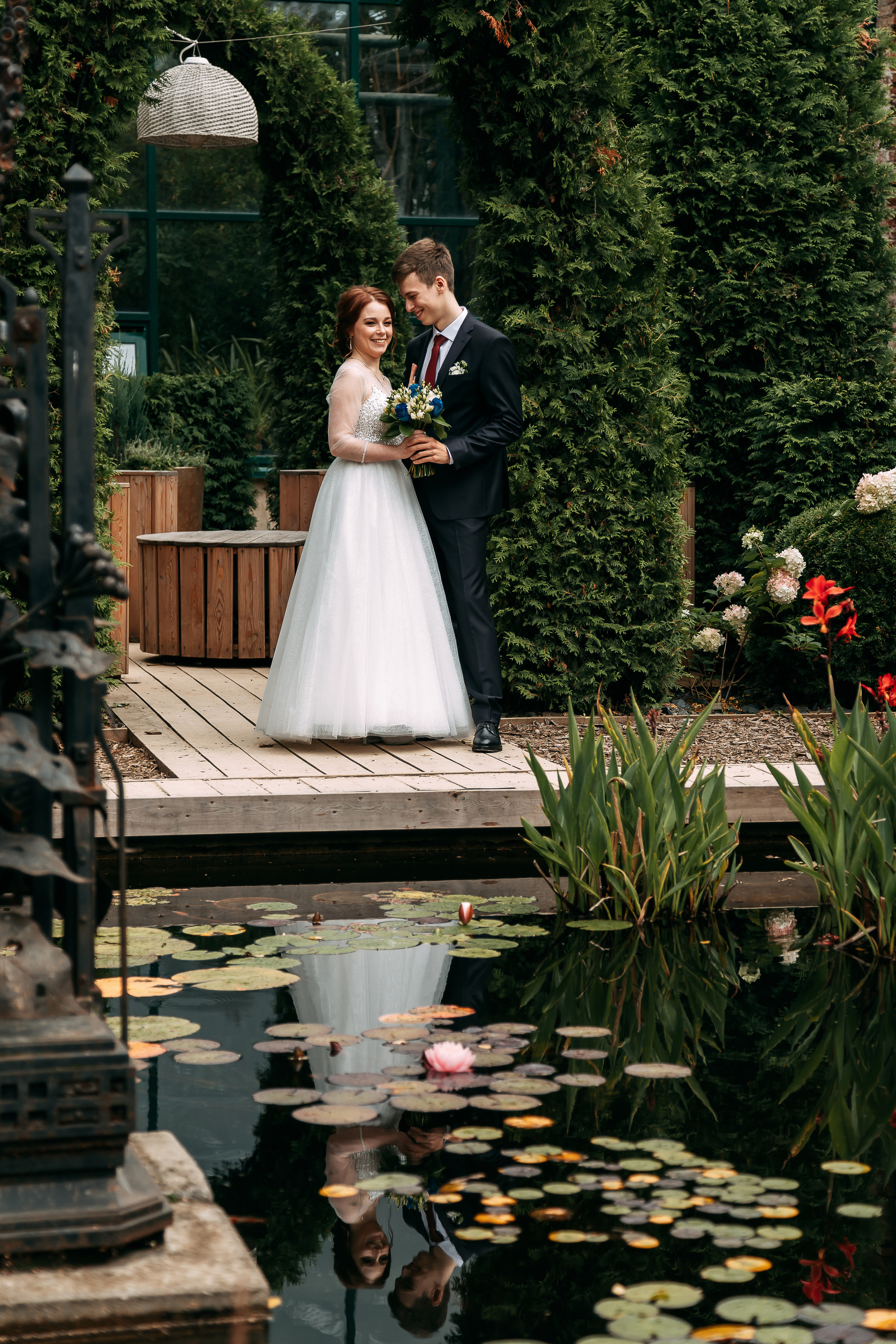 В ботаническом саду. Свадебный Семейный Репортажный фотограф в Москве